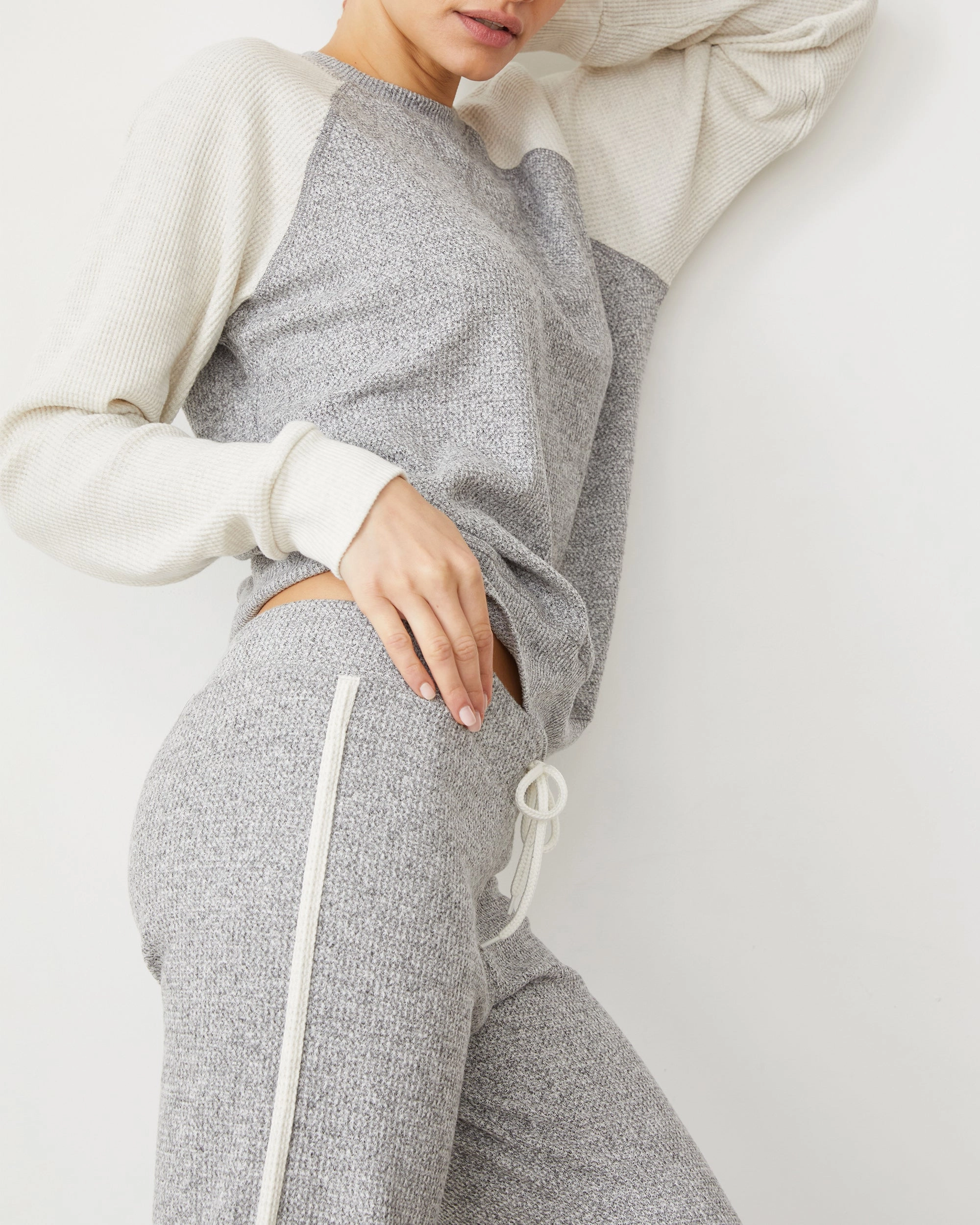 Brushed Thermal Color Block Raglan Stretch Blouse Fitted Tank