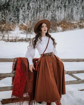 Low Profile Insulation Naomi 33 |  buttoned up wool skirt in brown Fashion Forward Layer Naomi 33 |  buttoned up wool skirt in brown