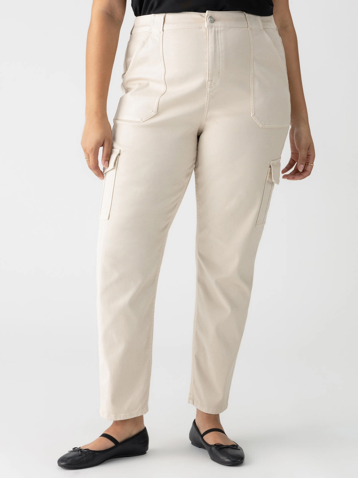 Sculpted Hayden Cargo Standard Rise Pant Toasted Almond Extended Sizing Casual Vibes