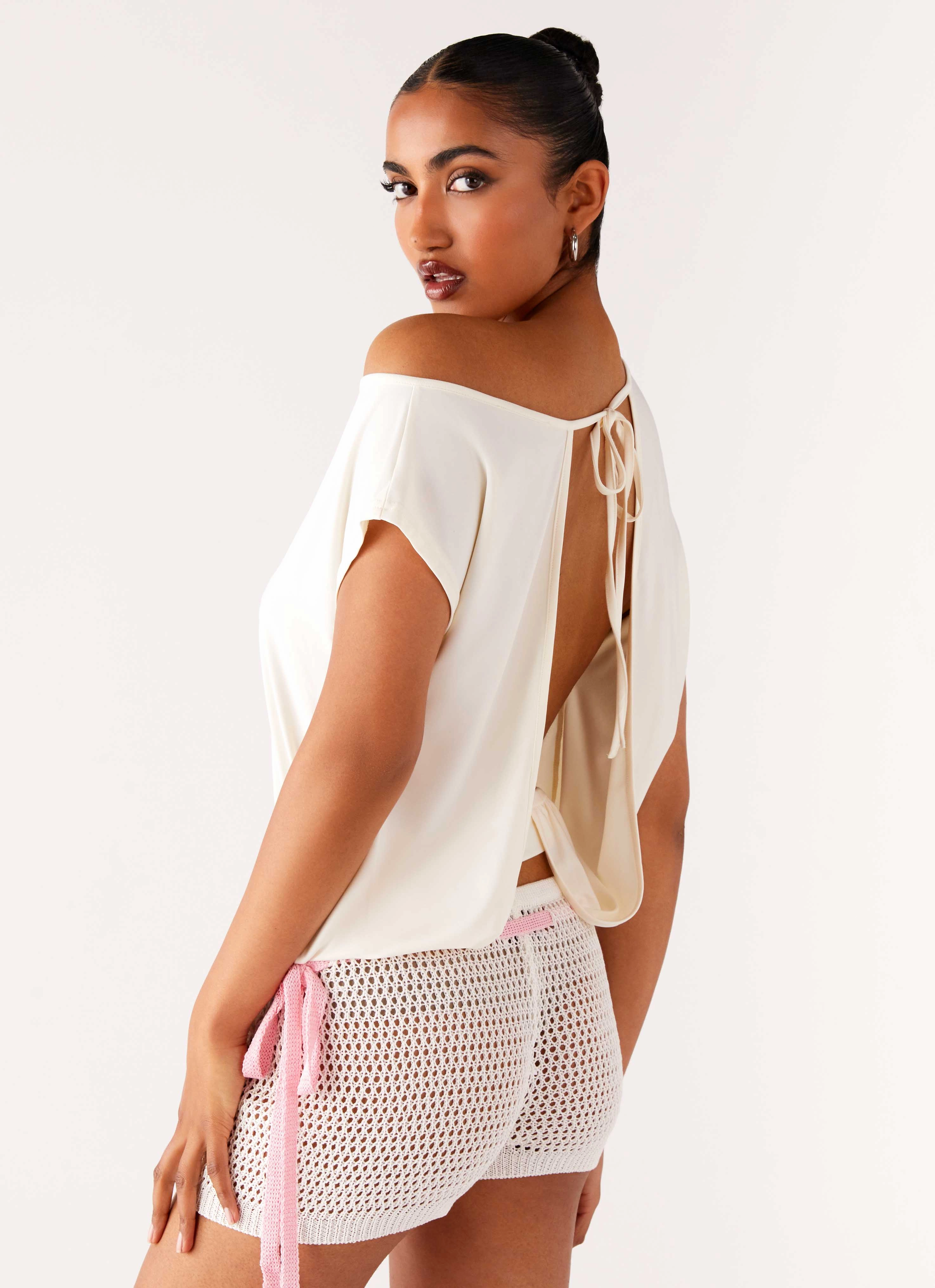 Raeni Off Shoulder Top - Ivory DroppedShoulder