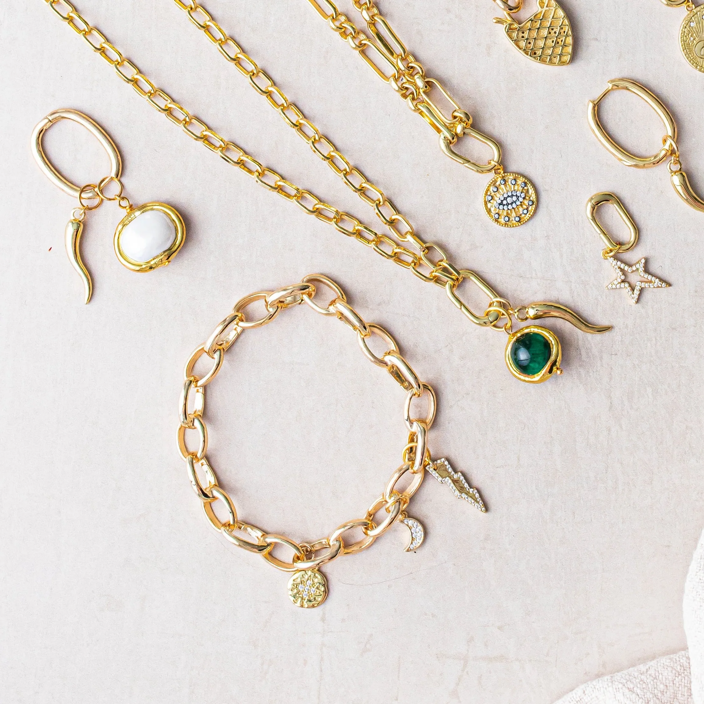 Luna Charm Gold