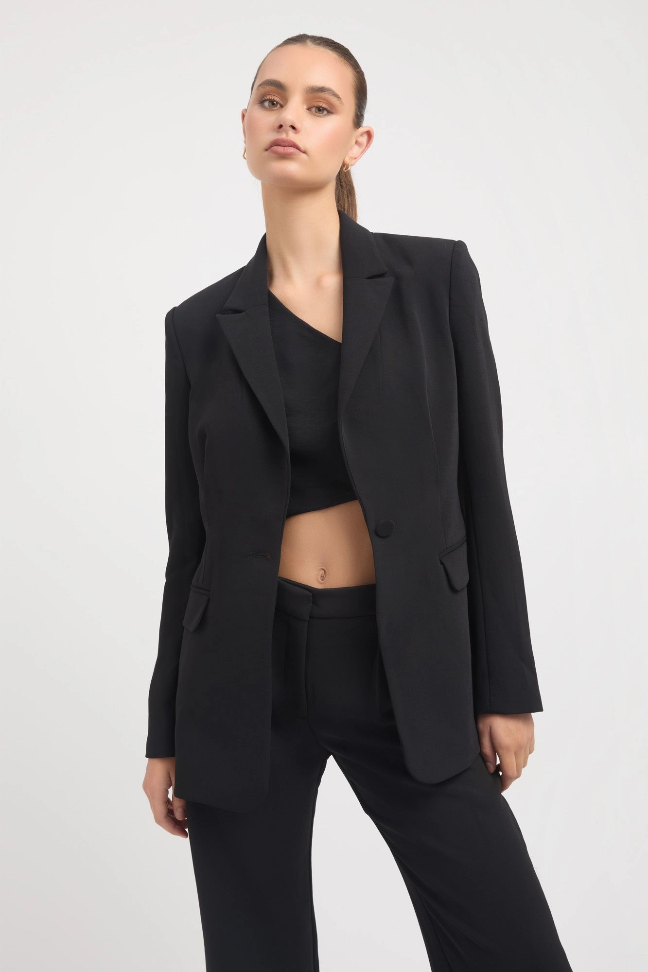 Lux Tuck Blazer Innovate