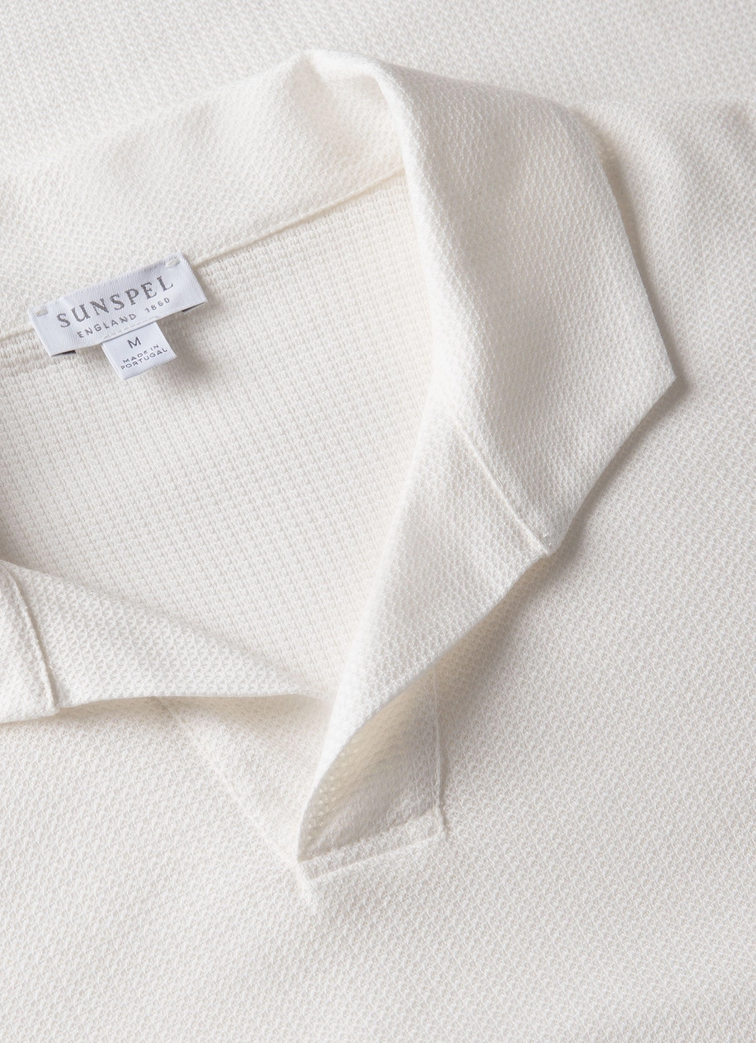 Men's Textured Jersey Polo Shirt in Ecru Relaxed Cut Thermoregulating Lining