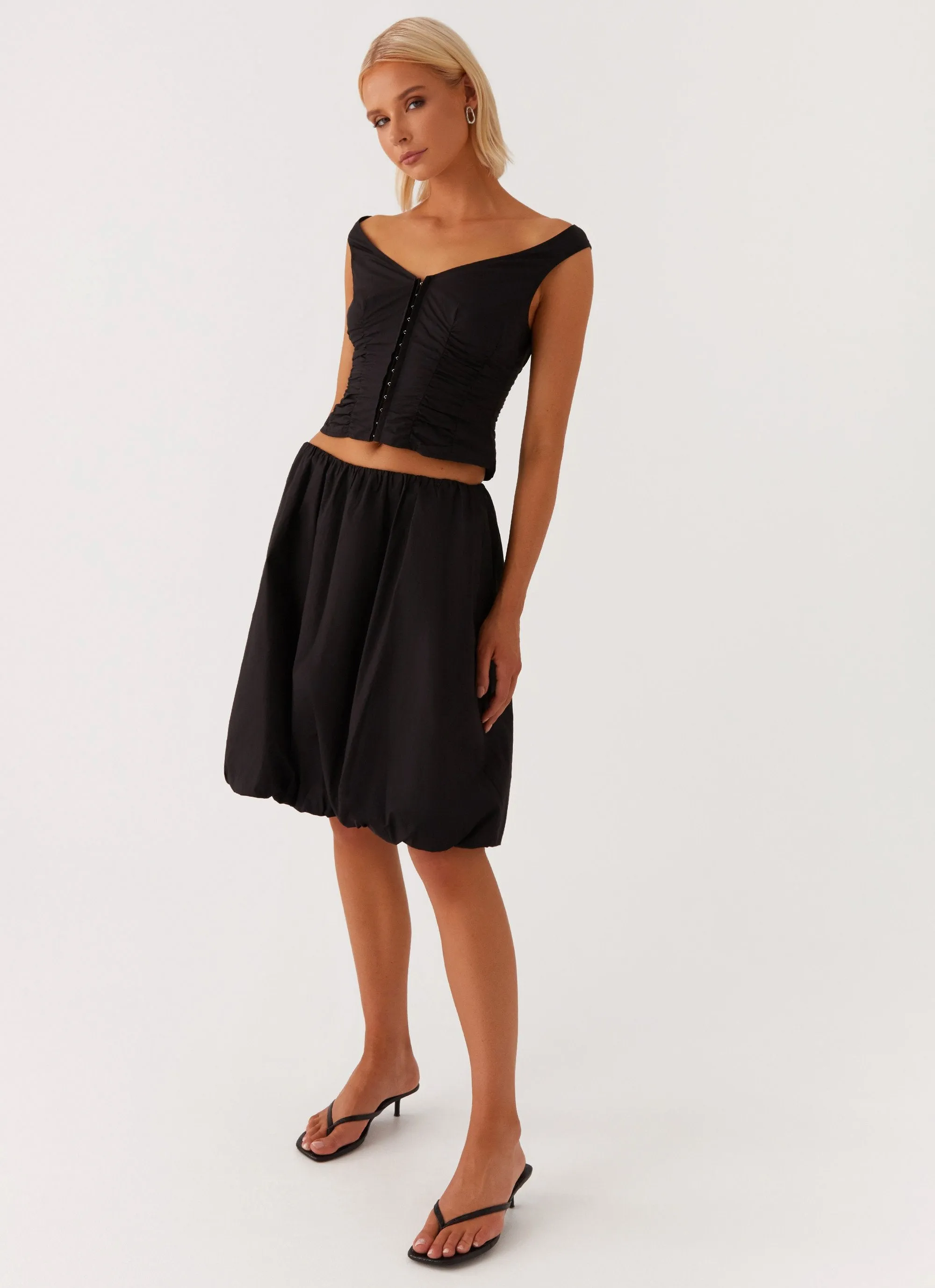 Make Way Bubble Midi Skirt - Black Layer Comfort