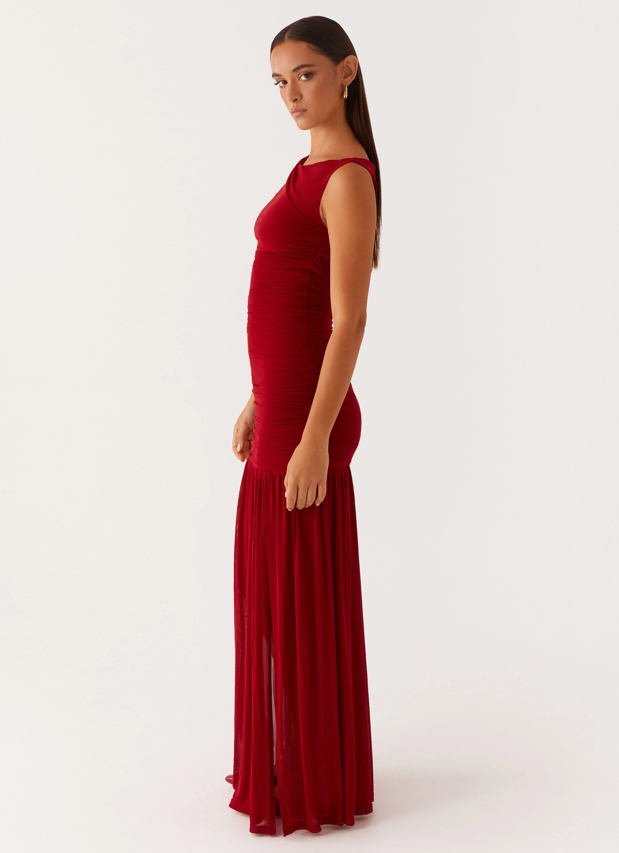 Manon Maxi Dress - Red Timeless elegance