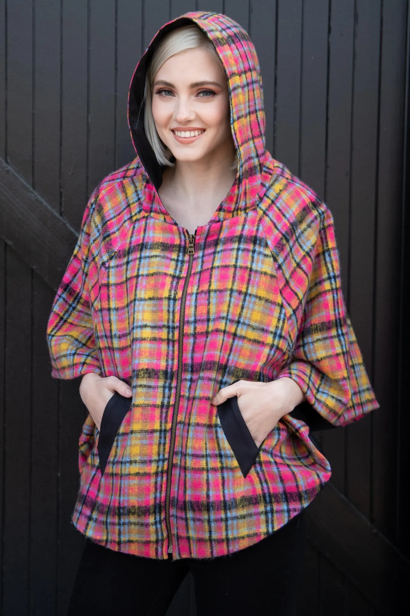 Functional Pockets Style Airflow Ventilation Mari Cape - Pink Plaid