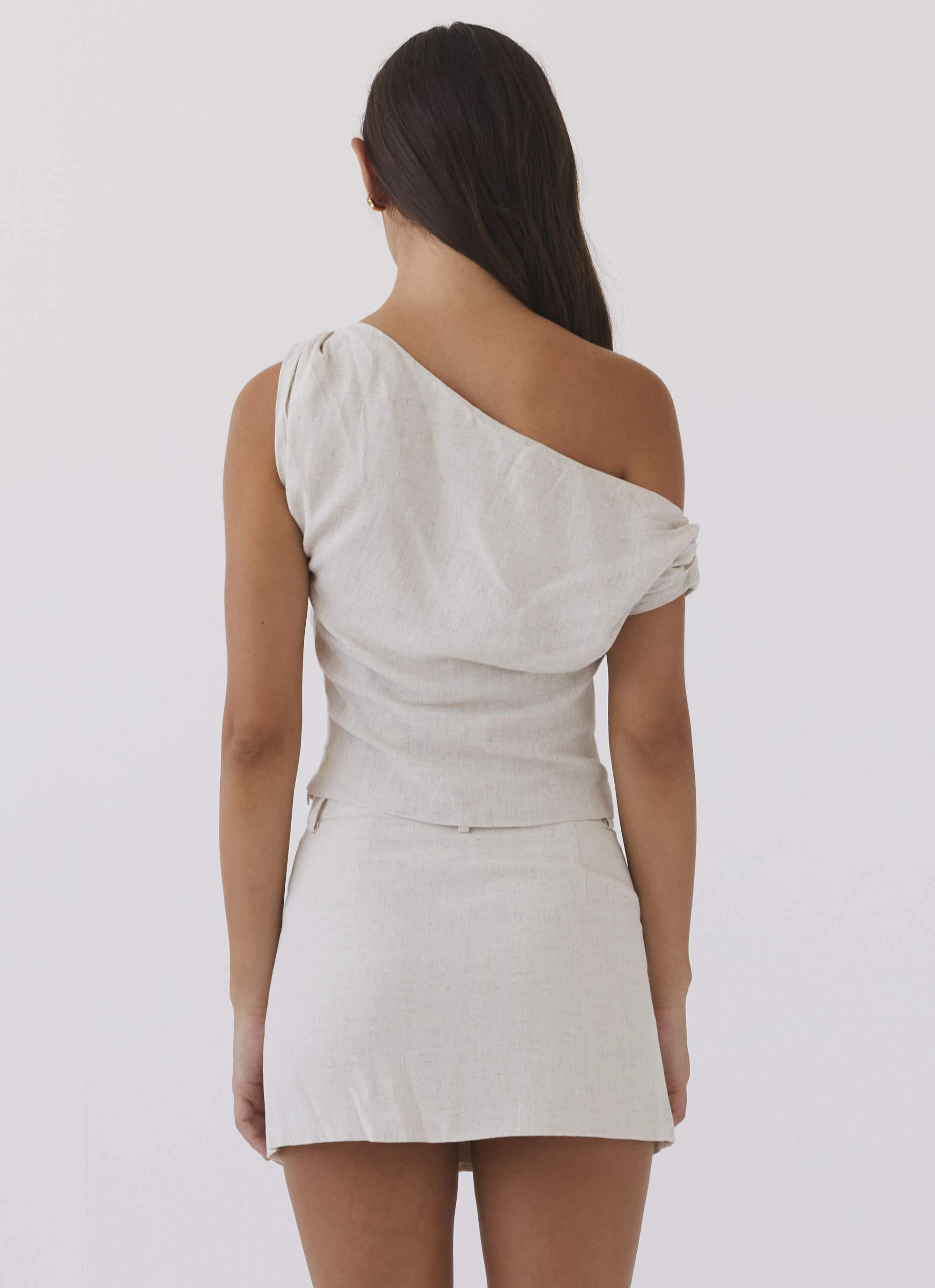 DurableReinforcedMaterial Sleek Appearance Marissa Linen Mini Skirt - Oatmeal