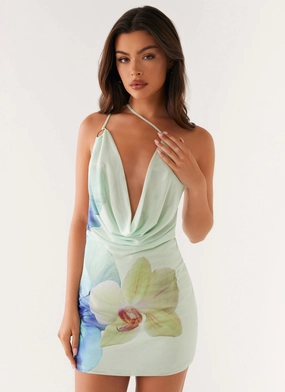 Masculine Ensemble Bohemian Bliss Mesh Mini Dress - Green Floral Refined Stitch Tie-dye Bohemian Bliss Mesh Mini Dress - Green Floral