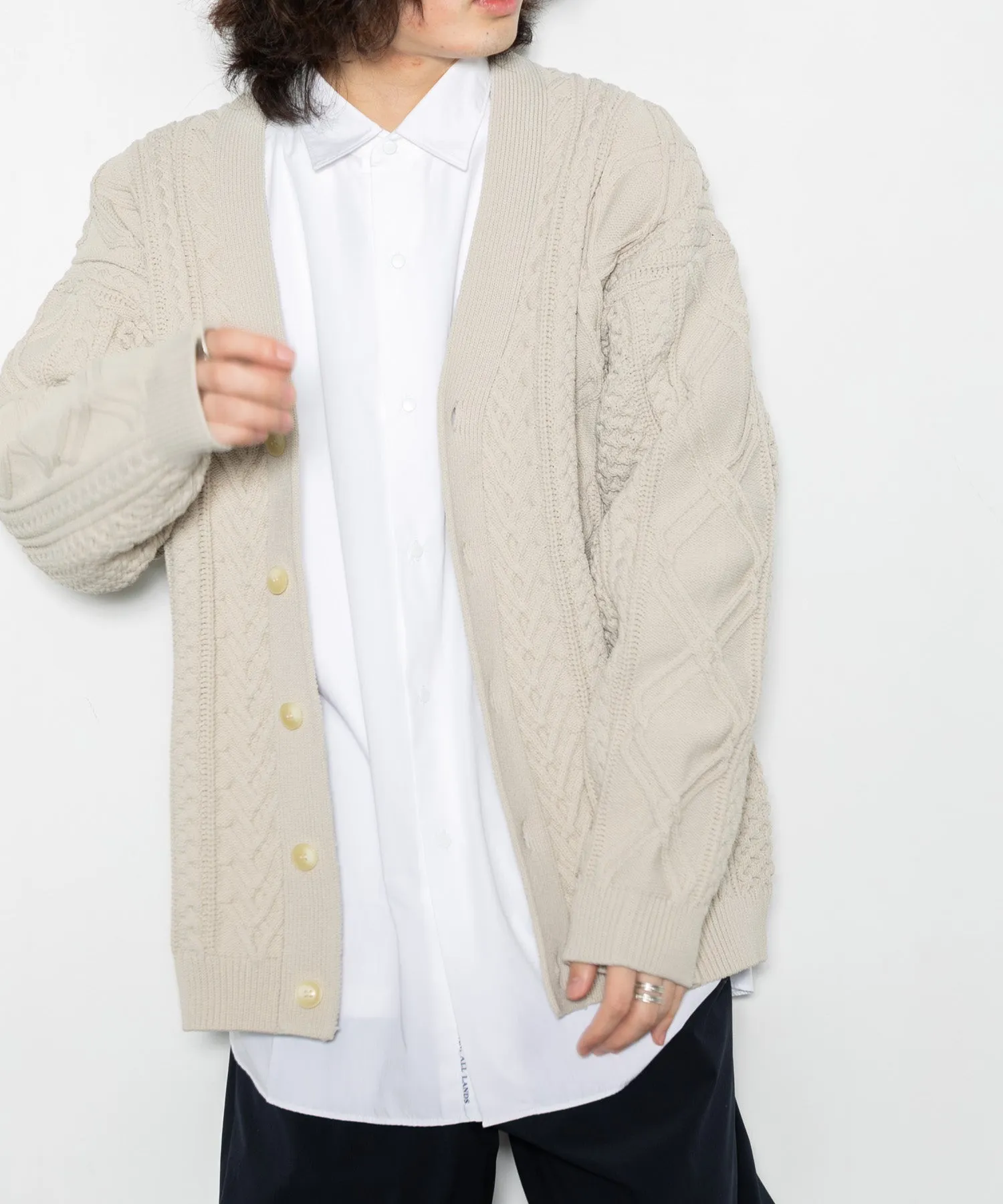 【MEN】アランケーブルニットカーディガン
