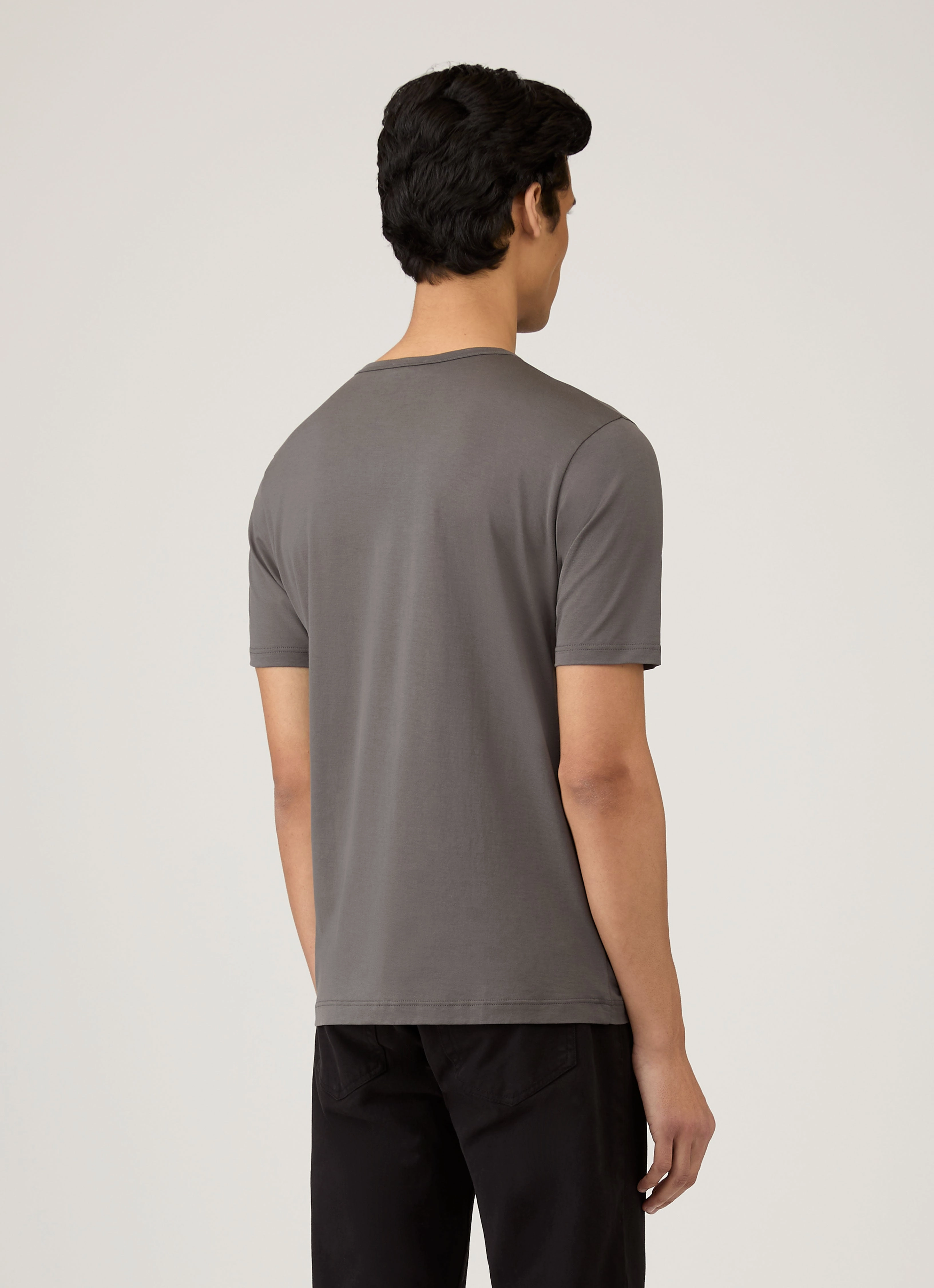 FlexibleKnit Men's Classic T-shirt in Charcoal