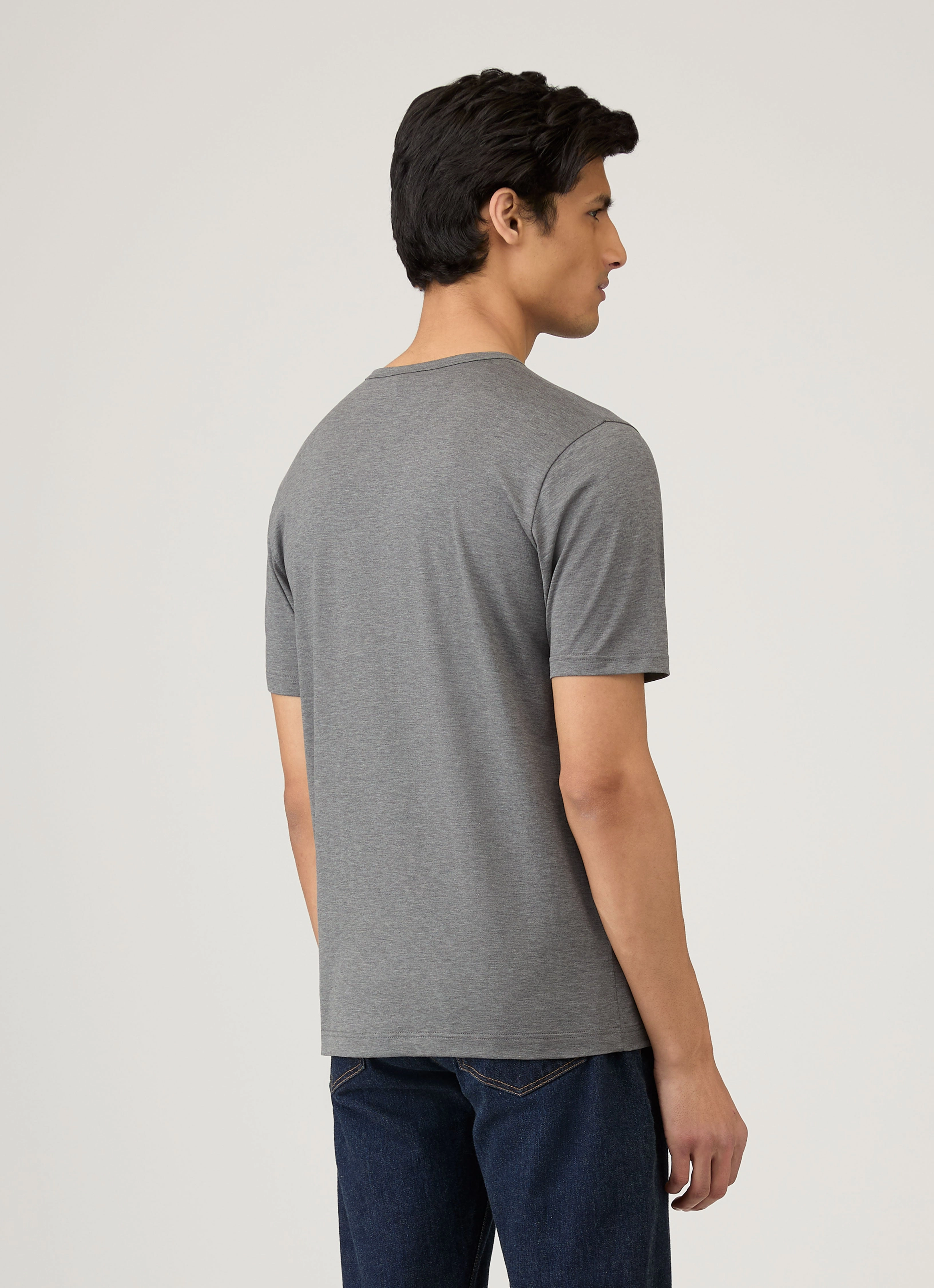 Men's Classic T-shirt in Charcoal Melange Recycled Polyester Slim Silhouette