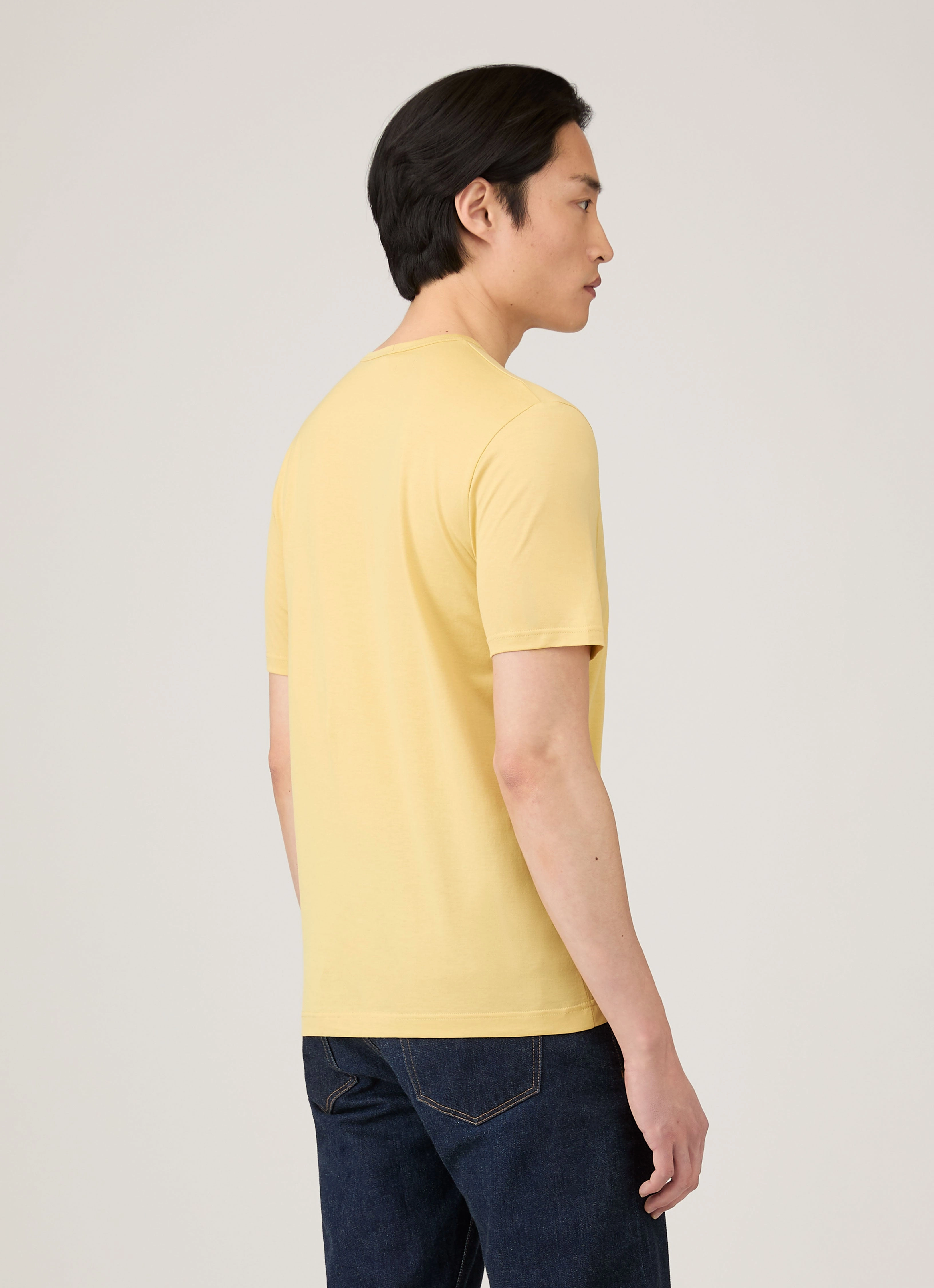 Everyday Trend Men's Classic T-shirt in Dusty Yellow