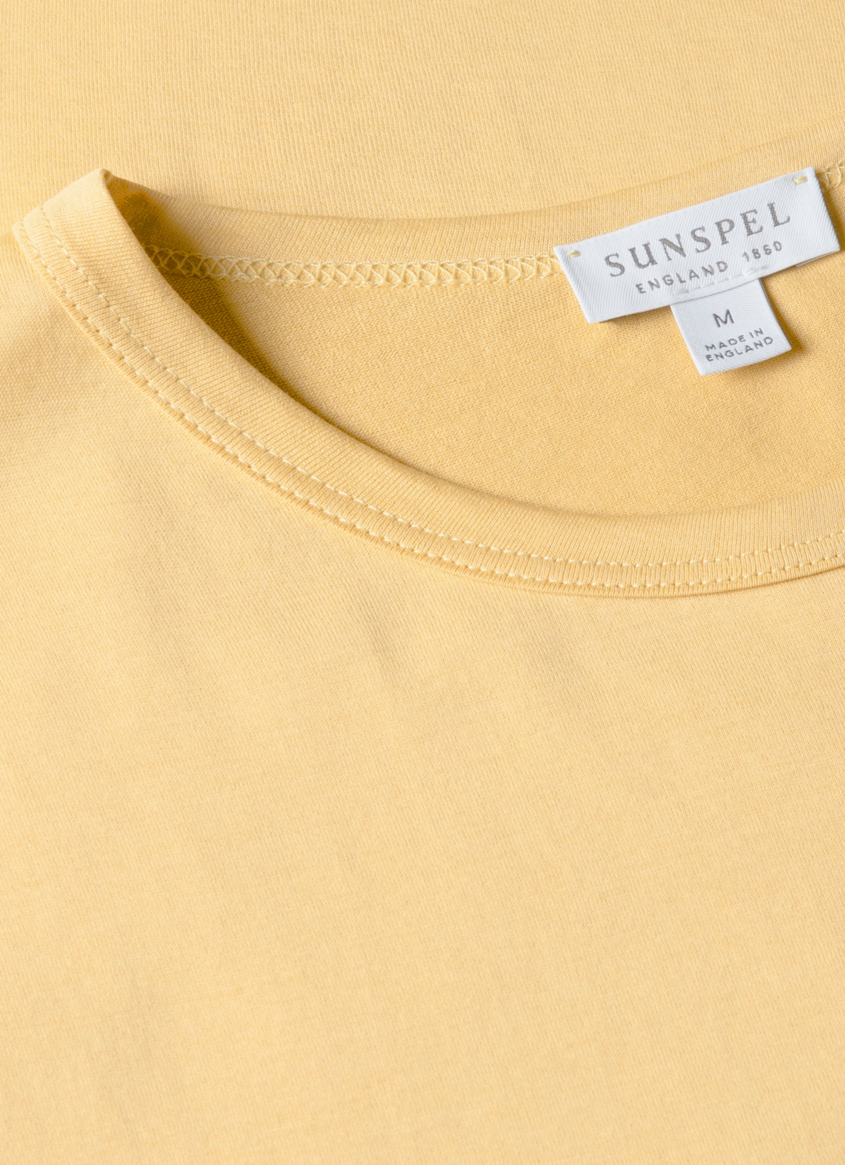 Men's Classic T-shirt in Dusty Yellow Stylish