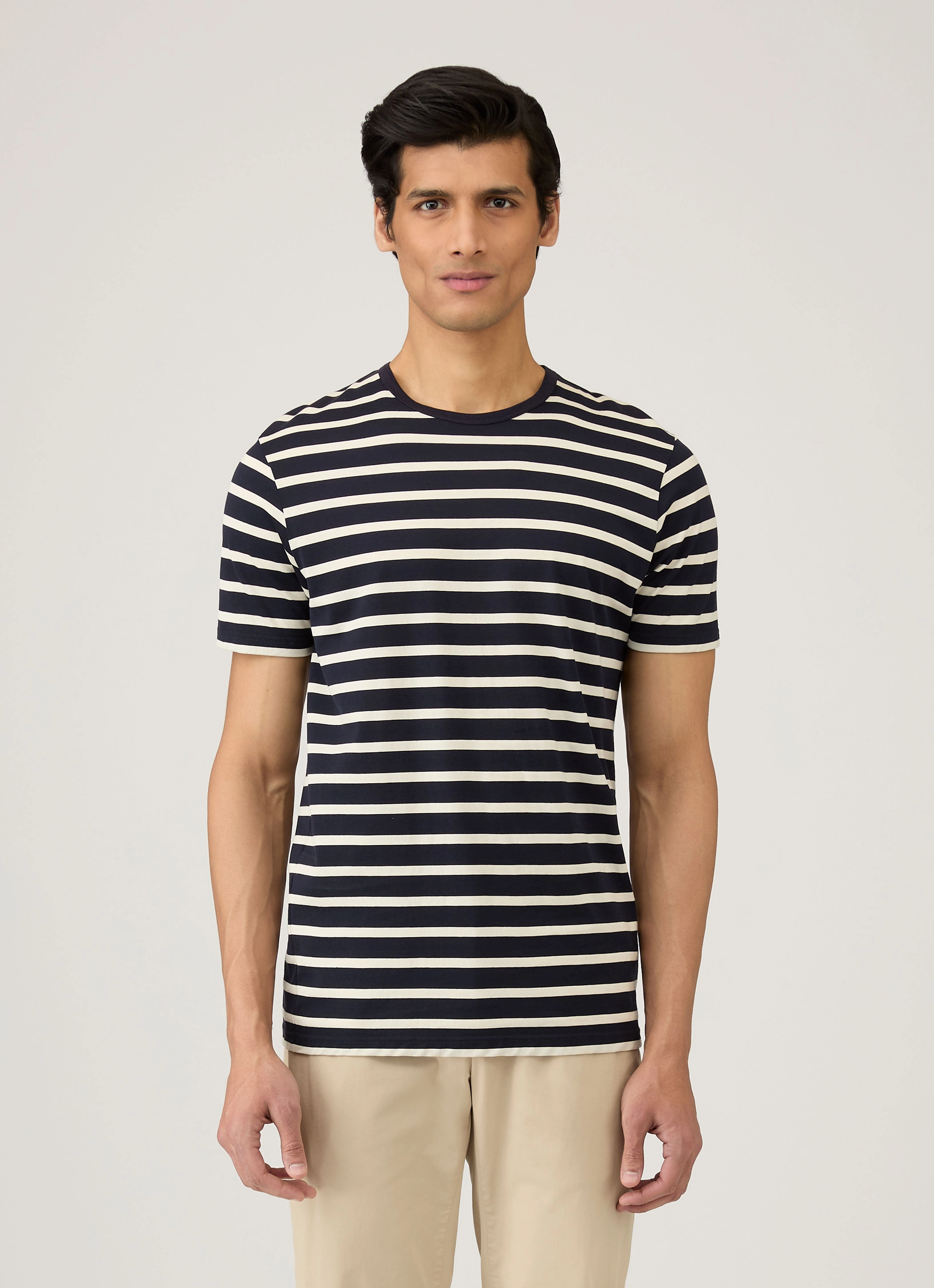 Cozy Layer Fit Unisex Men's Classic T-shirt in Navy/Ecru Breton Stripe