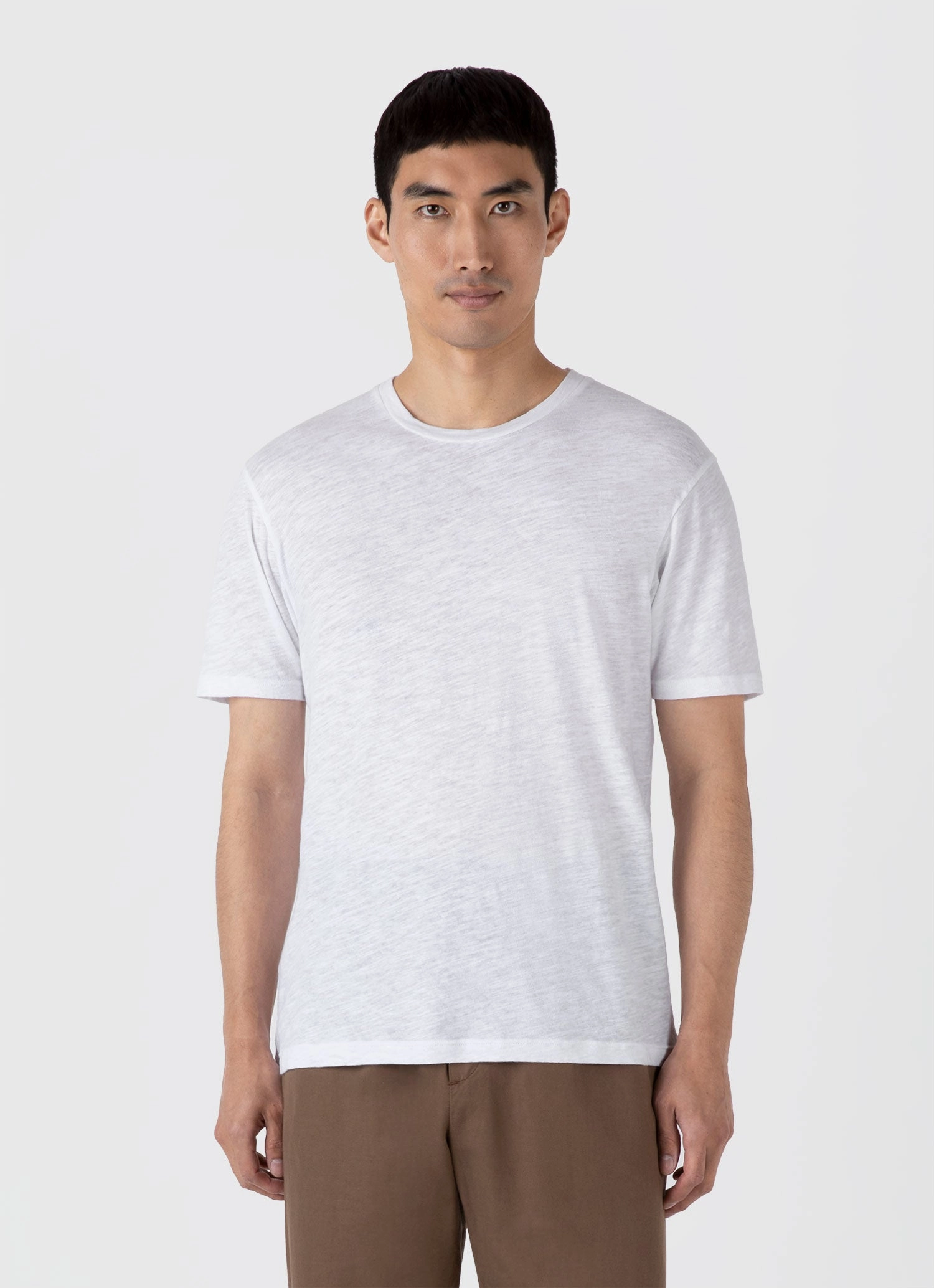 Stylish Everyday Wear Non Irritating Collar Men's Cotton Linen T-shirt in White