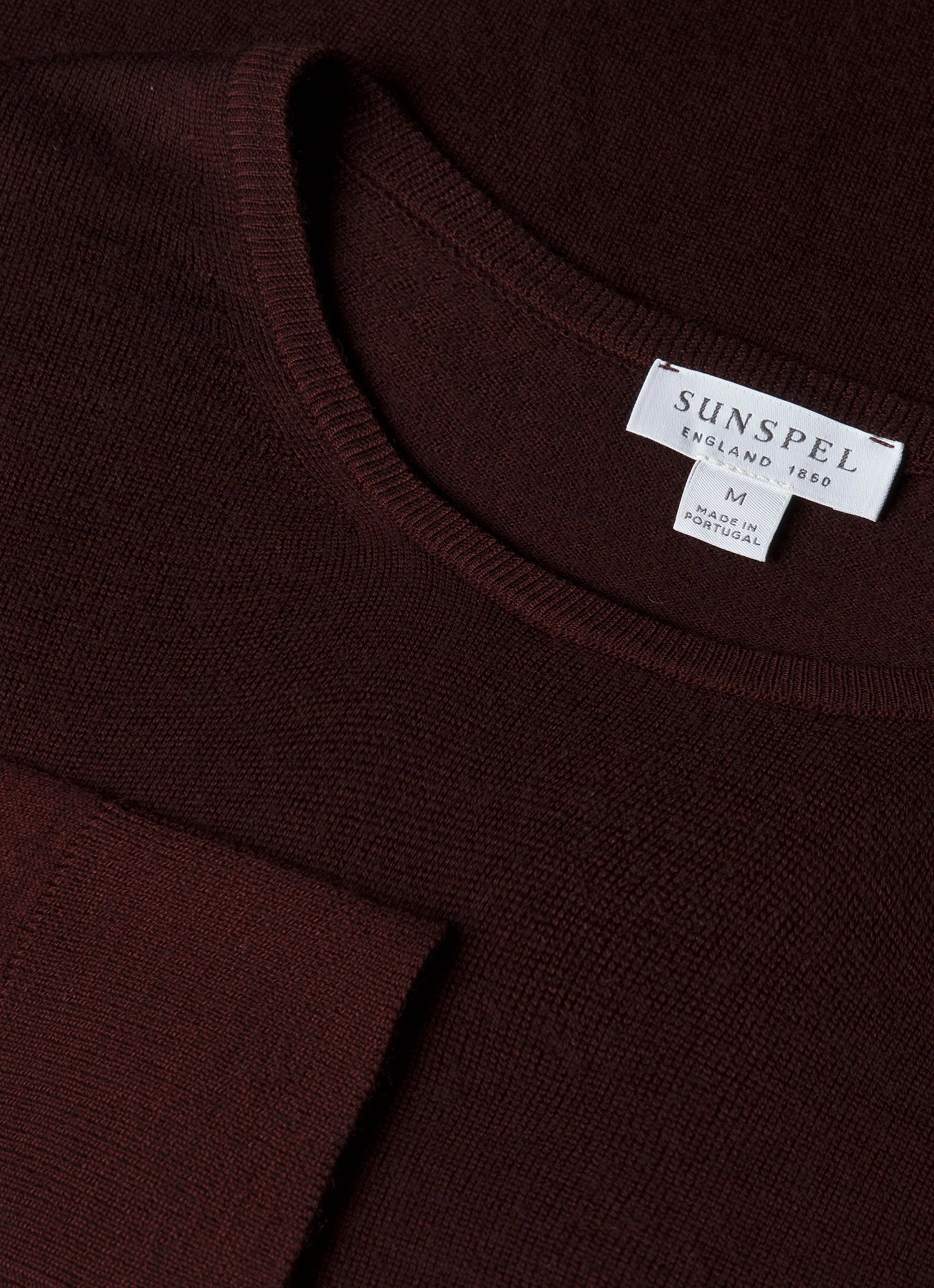 Men's Extra-Fine Merino Crew Neck in Bakelite Textured Weave Ultra Fine Gauge