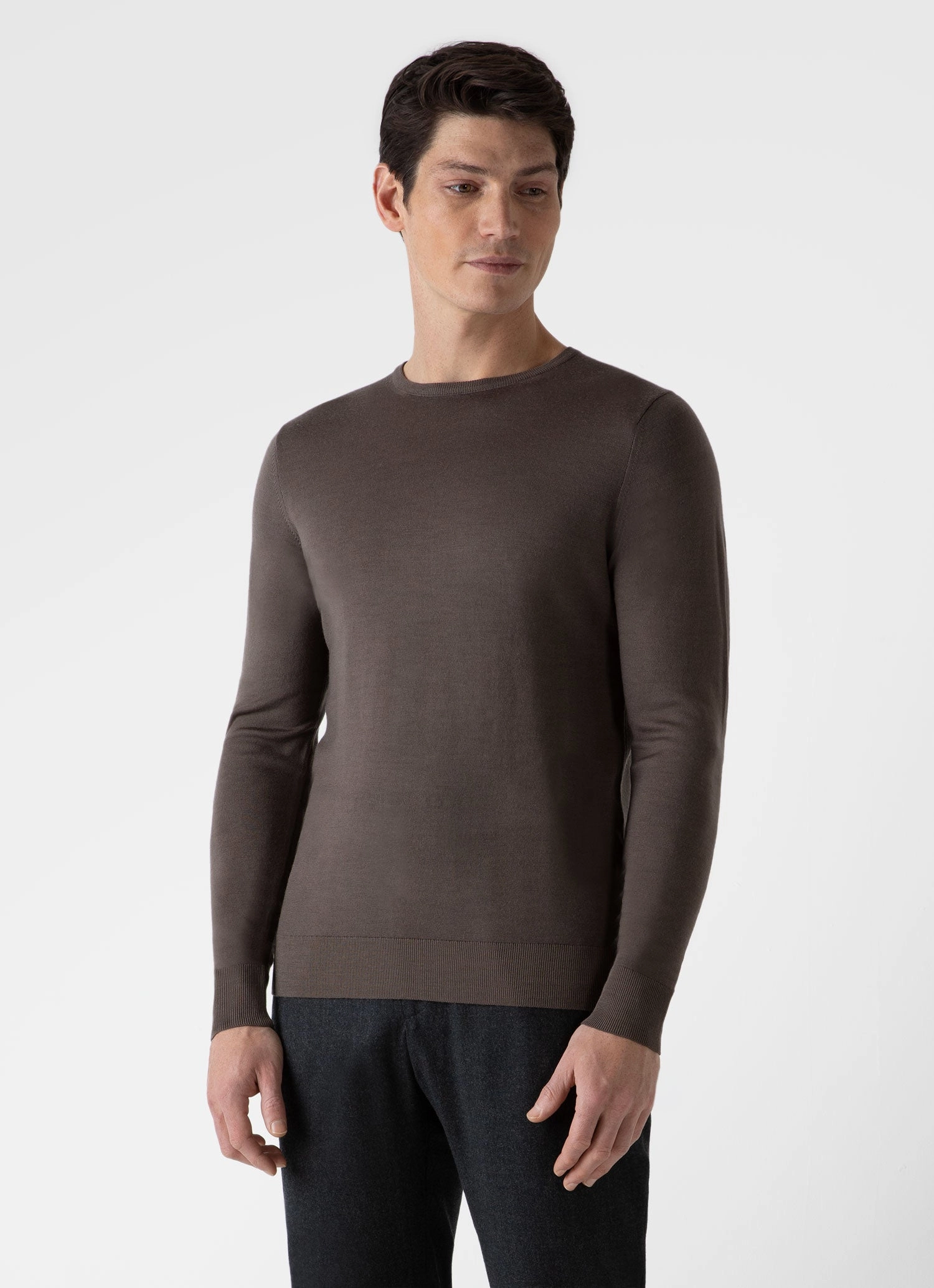 Men's Extra-Fine Merino Crew Neck in Cedar Reinforced Neckline Stitching
