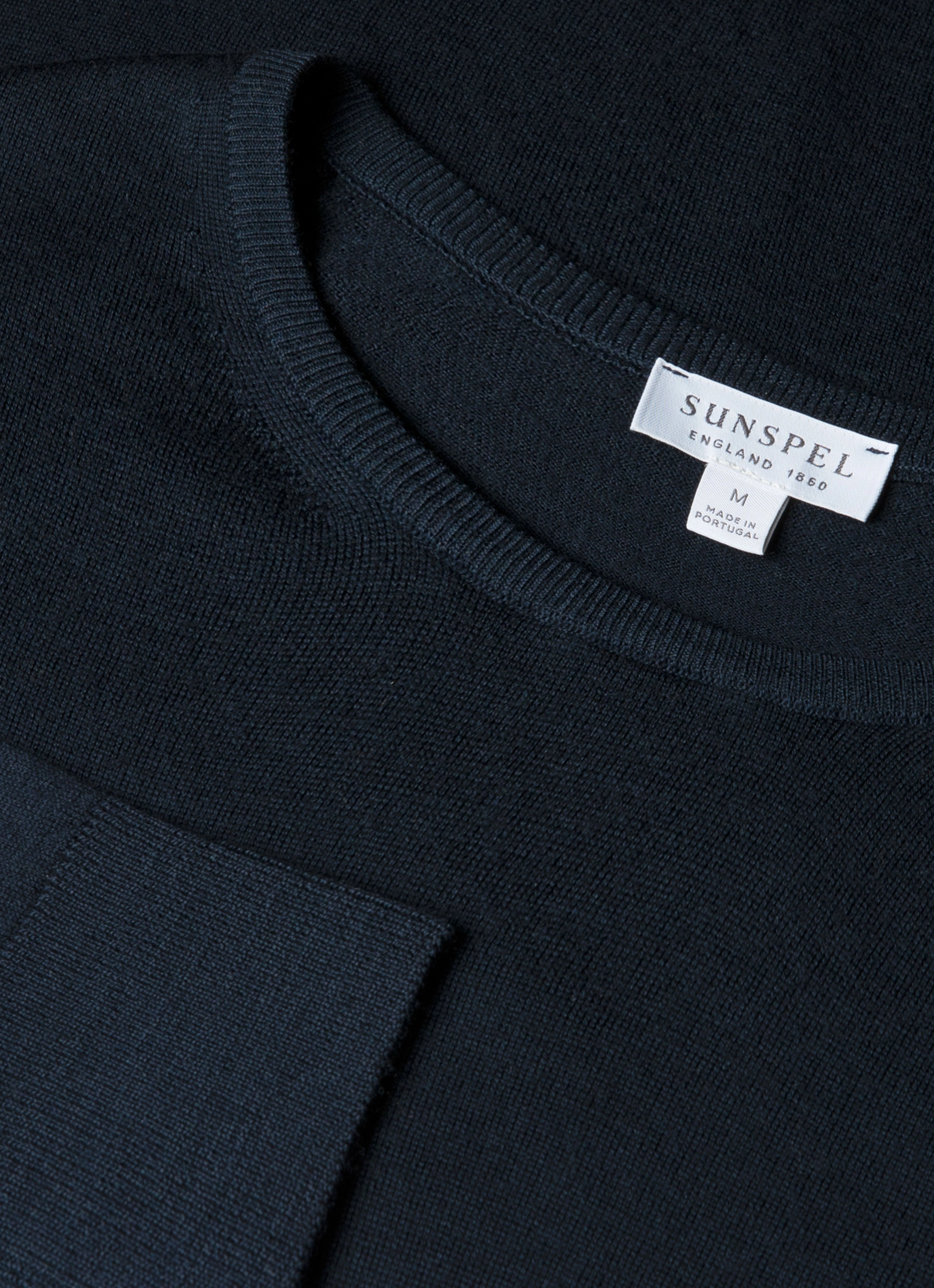 Men's Extra-Fine Merino Crew Neck in Navy Chilly Days