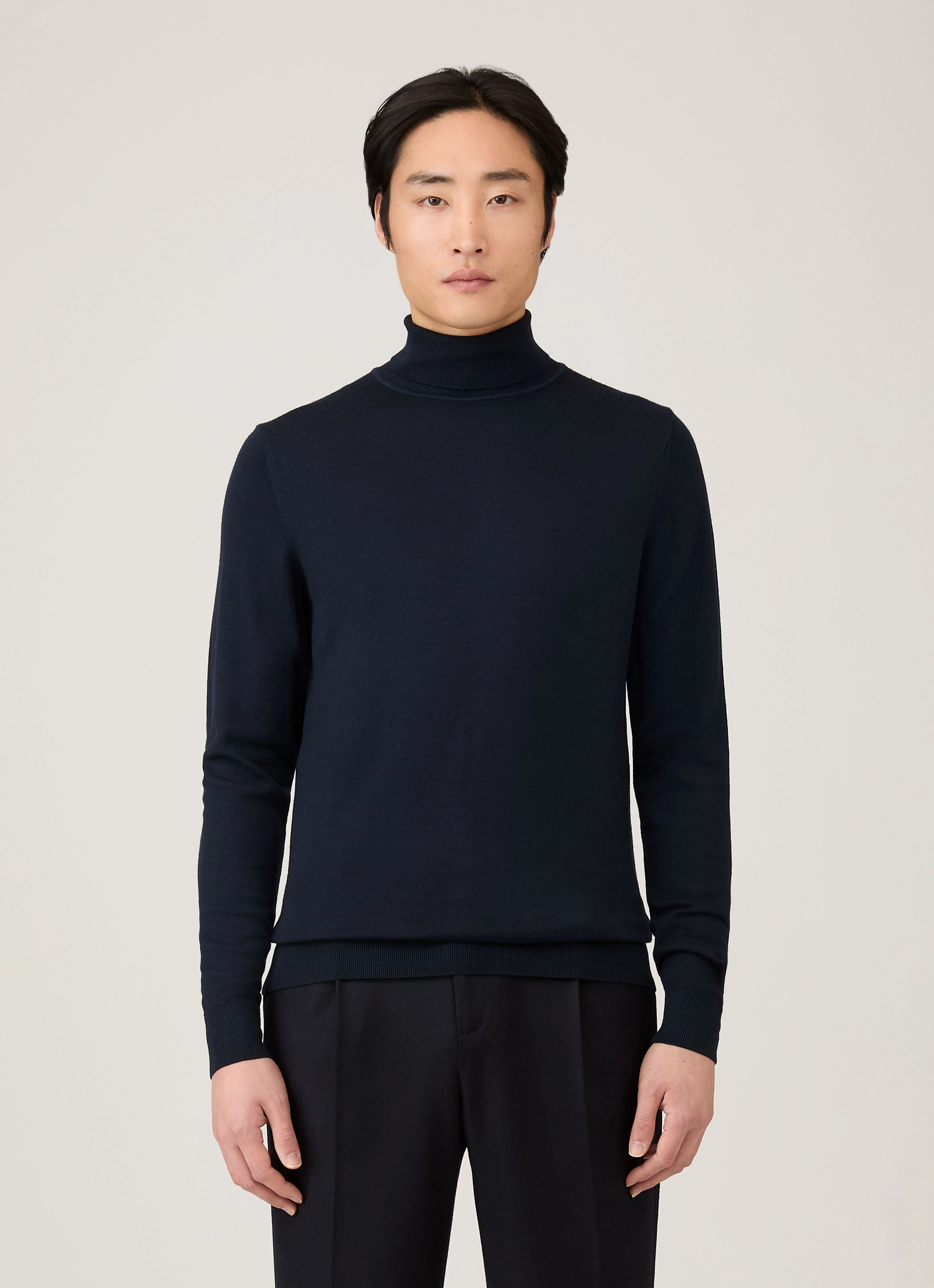 Men's Extra-Fine Merino Roll Neck in Navy Unstructured Silhouette