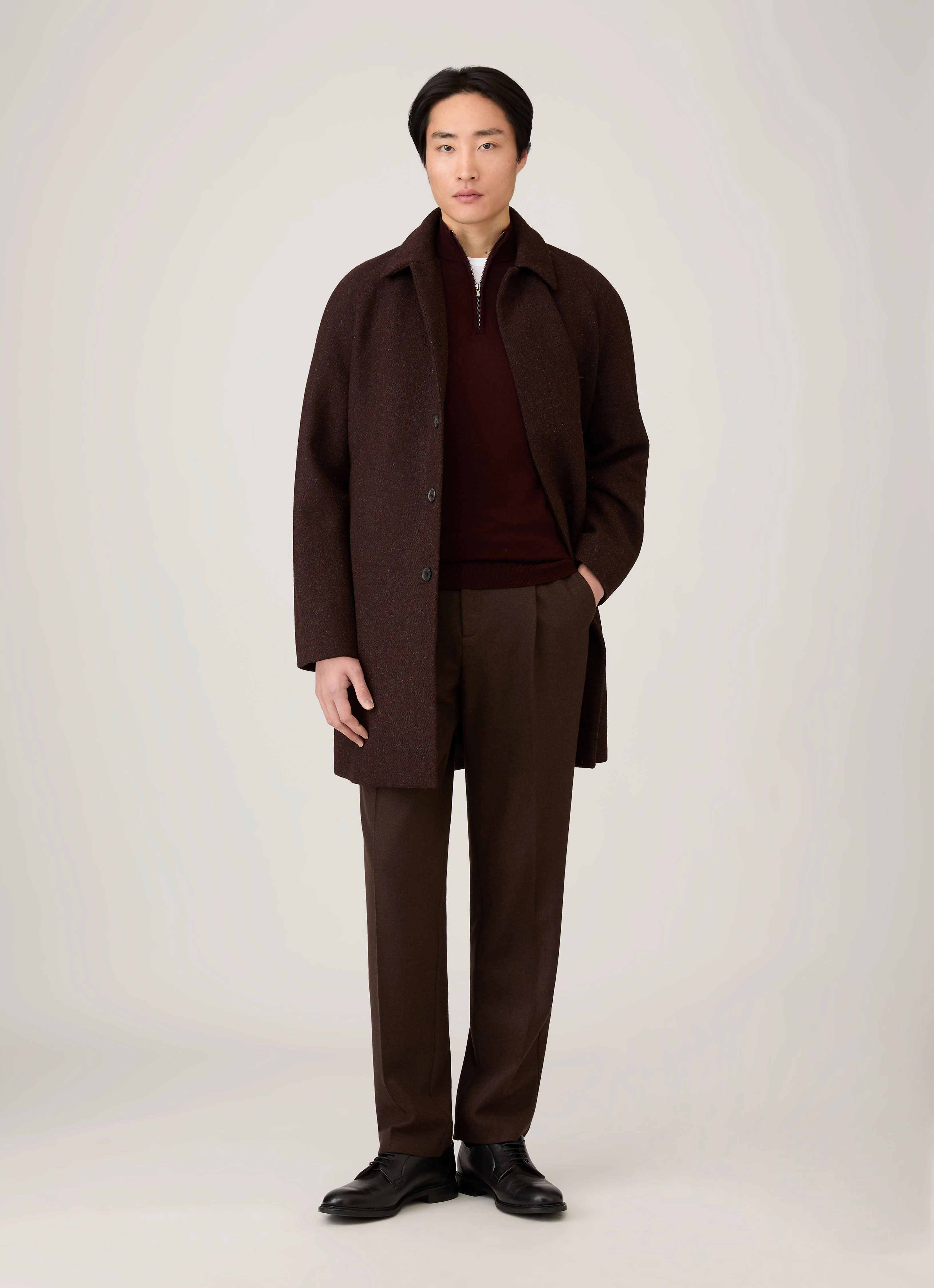 Men's Extra-Fine Merino Zip Neck in Bakelite Moisture Wicking Texture