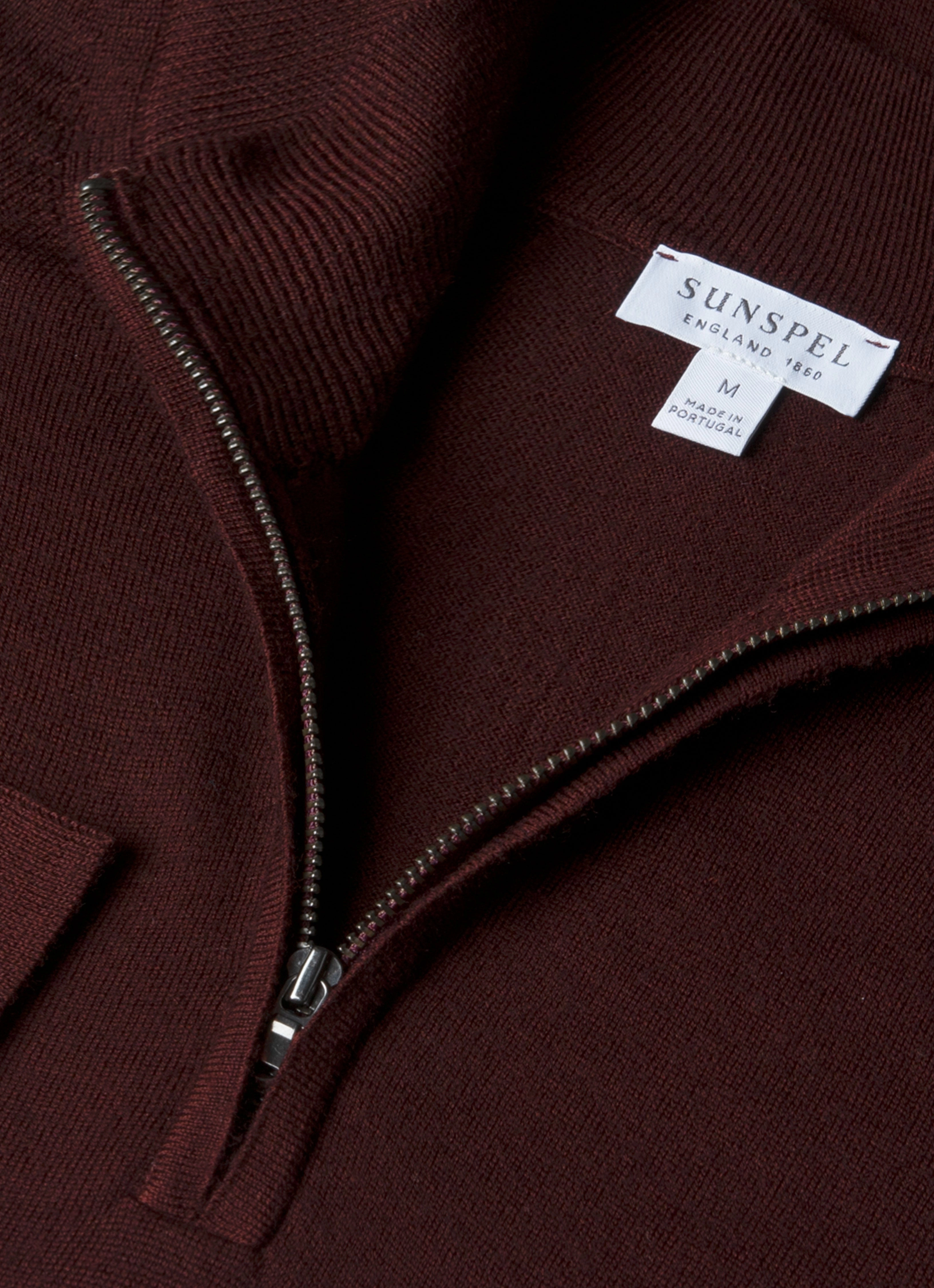 Men's Extra-Fine Merino Zip Neck in Bakelite Thermochromic Fiber Applications Double Layer Thermal