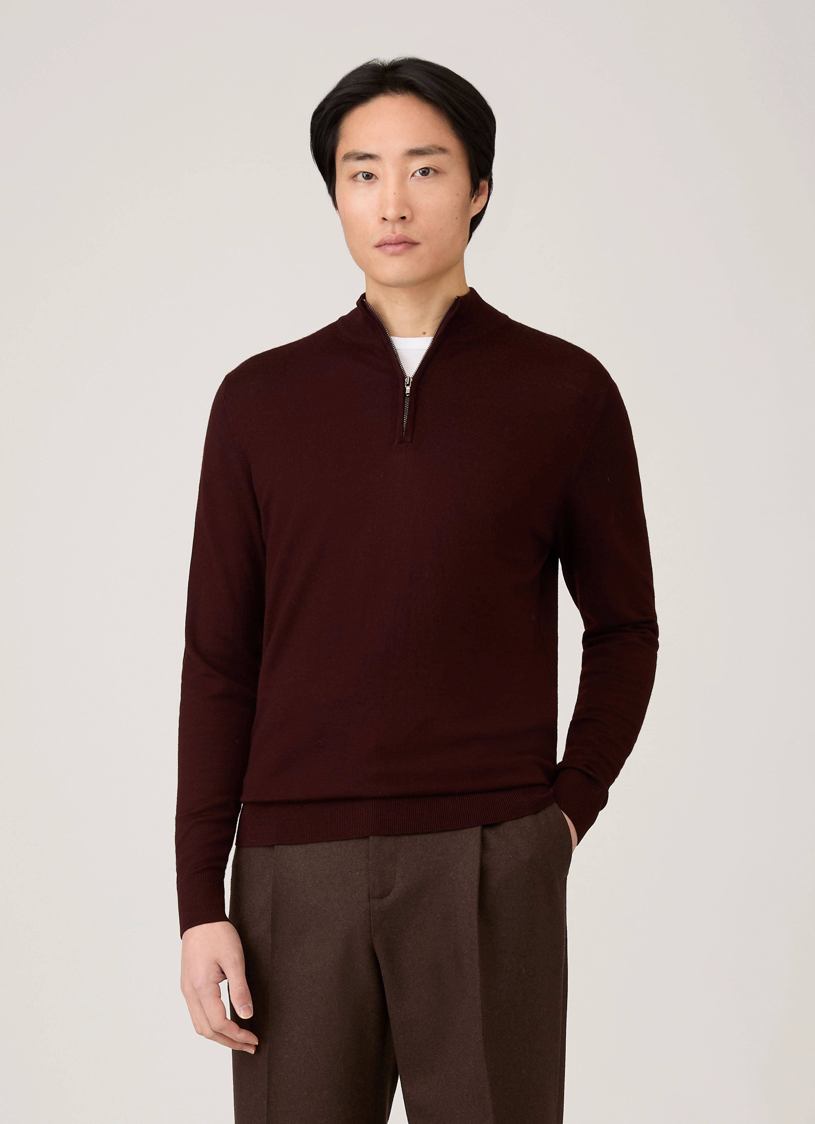Ribbed Structure Gentle Stretch Waistband Men's Extra-Fine Merino Zip Neck in Bakelite