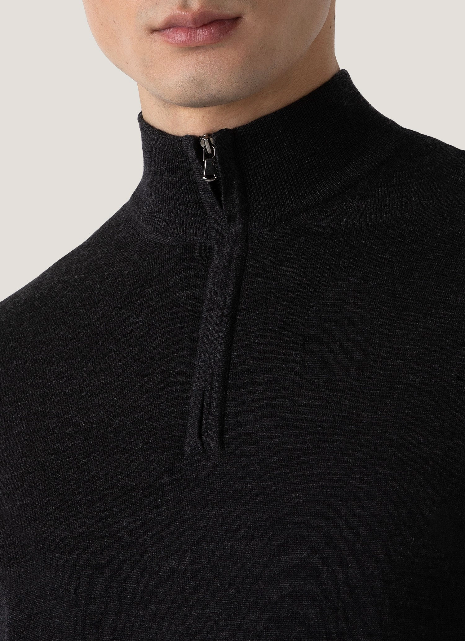 LanolinFree Wool Processing Modern Casual Look Men's Extra-Fine Merino Zip Neck in Charcoal Melange