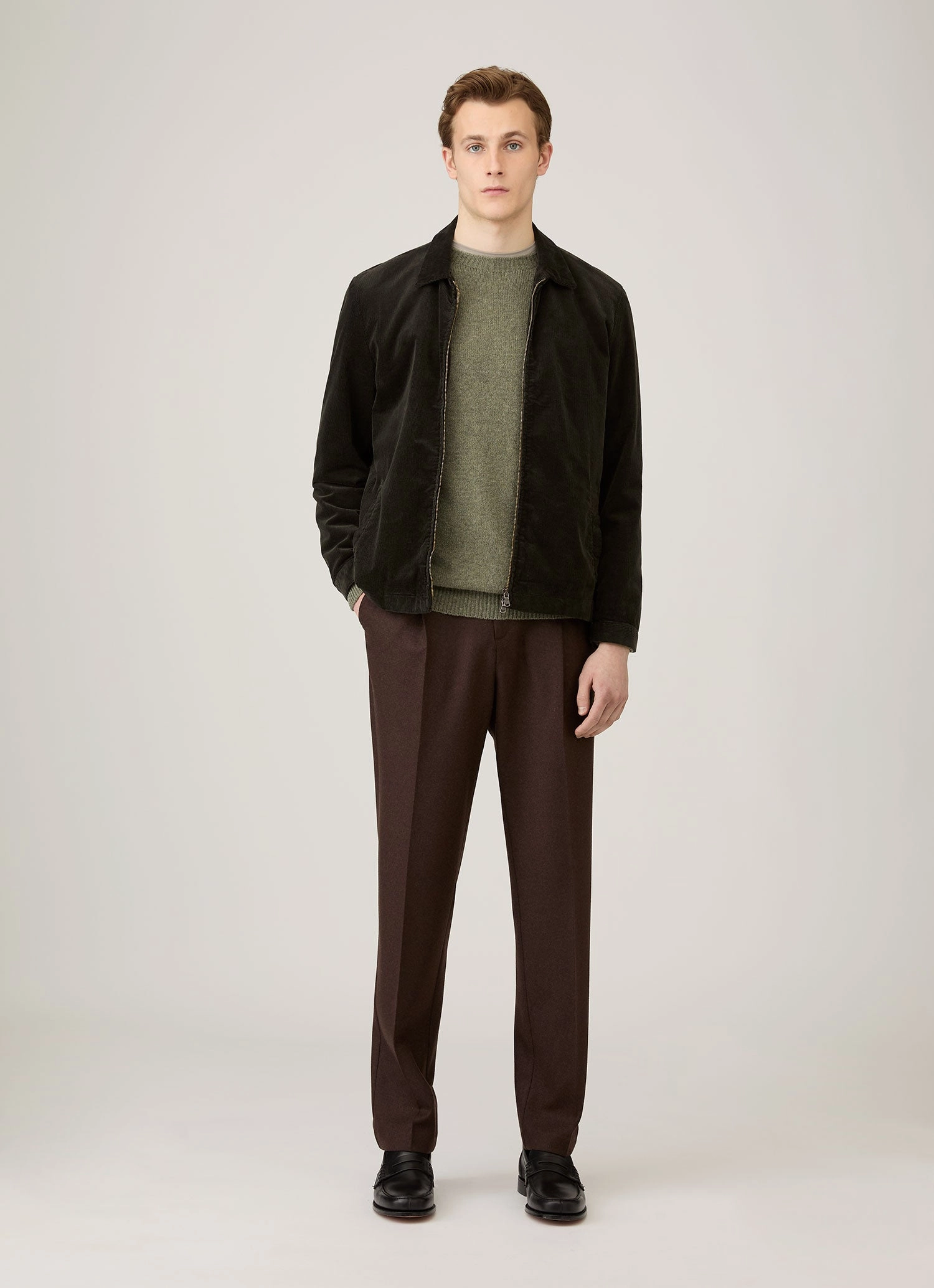 machine washable material Fashion Favorite Men's Lambswool Crew Neck Jumper in Sea Moss