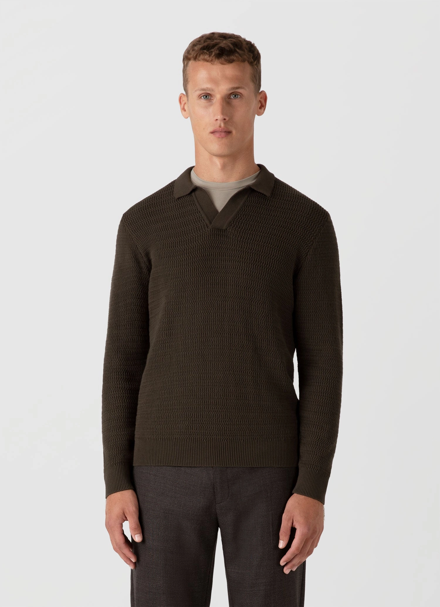 Men's Long Sleeve Textured Cotton?Polo Shirt in Khaki Relaxed Vibe Flatlock stitching
