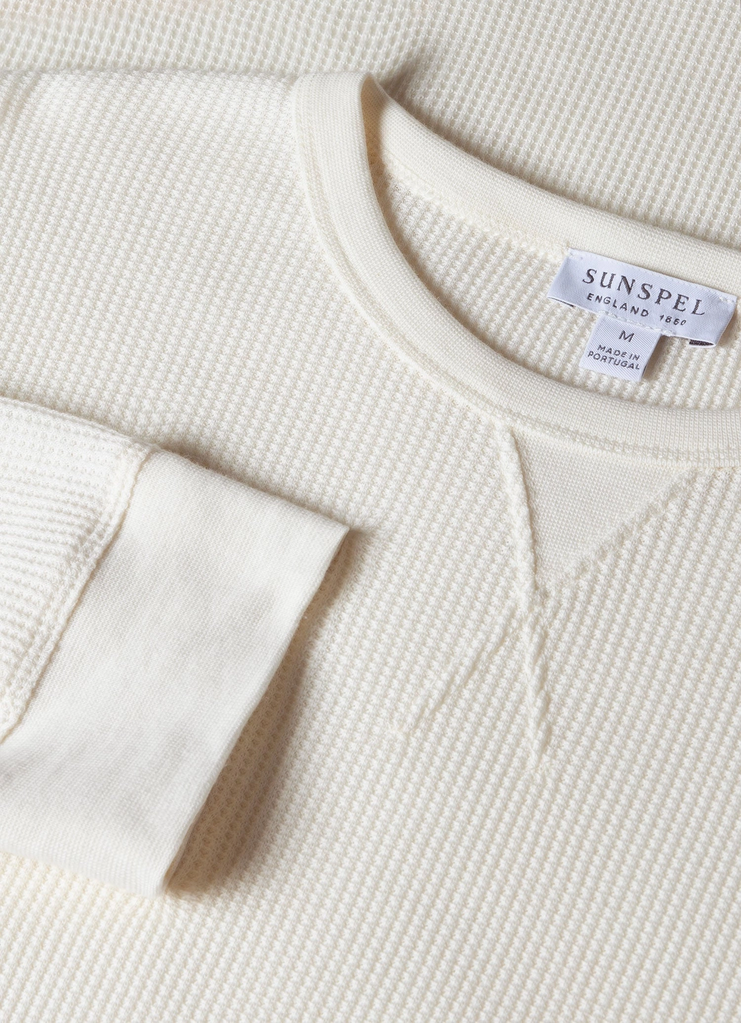 Functional Wearable RibbedNeckBanding Men's Long Sleeve Waffle T-shirt in Ecru