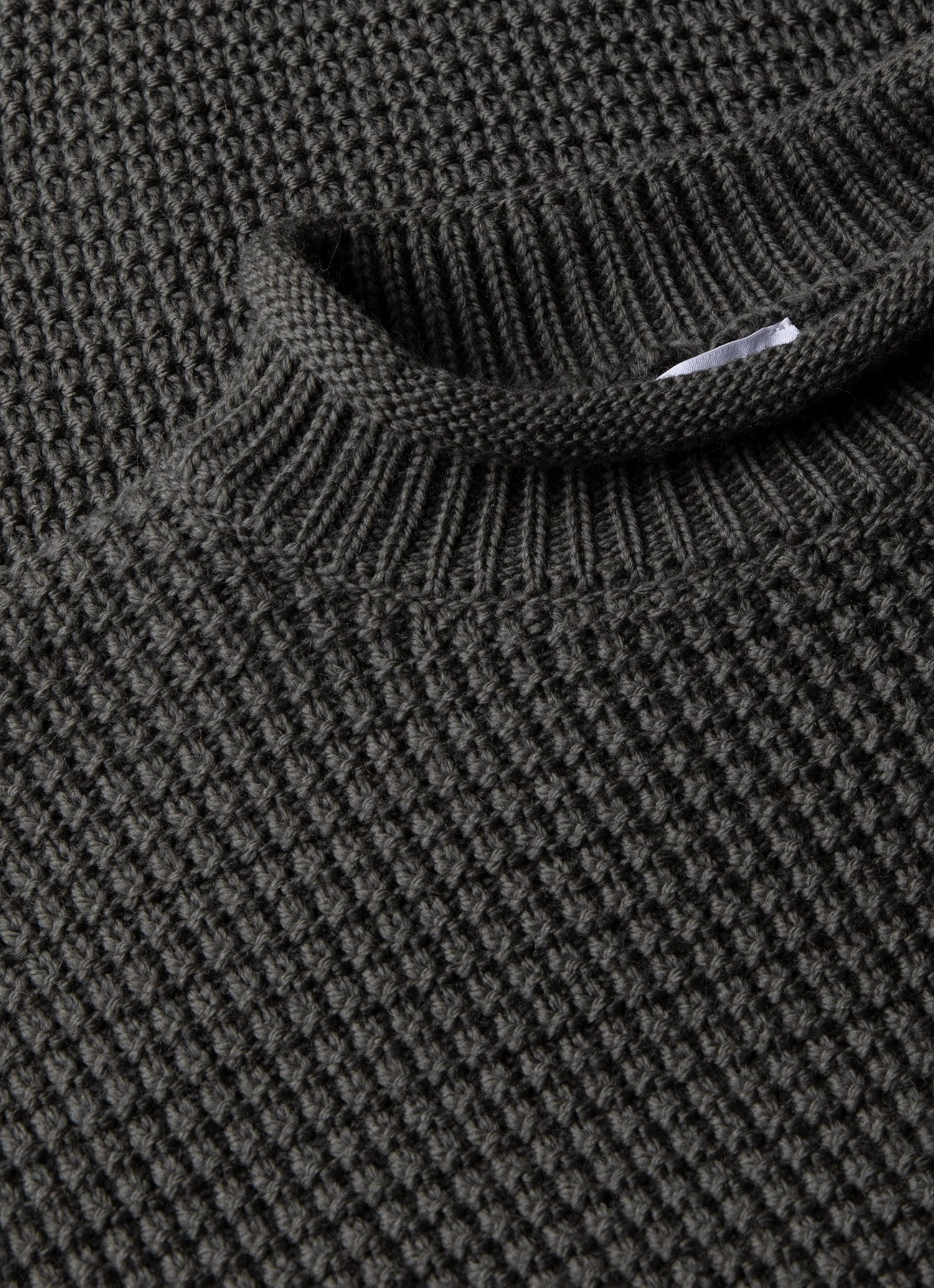 Clean Silhouette Men's Merino Fisherman Jumper in Khaki