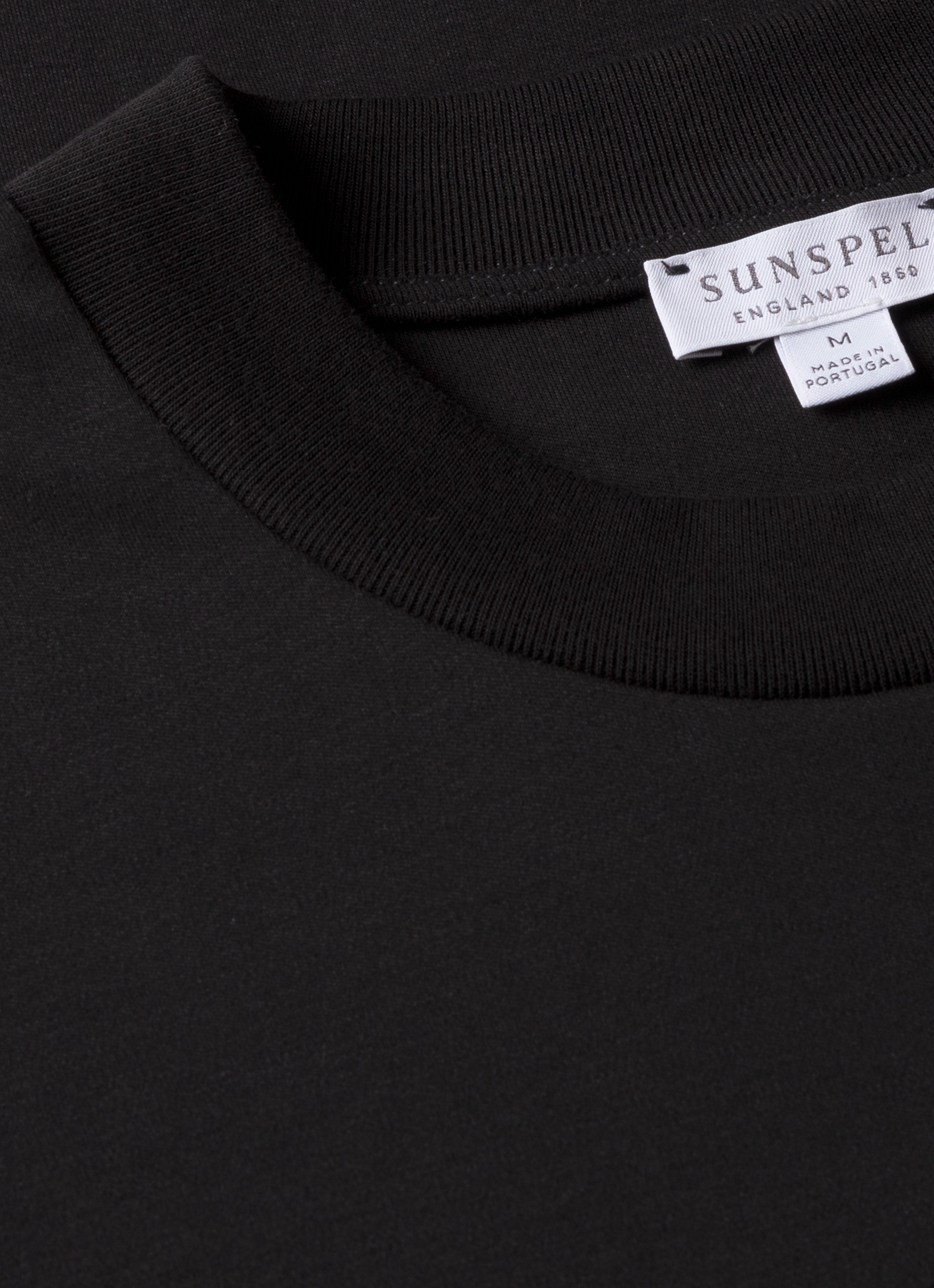 Soft Wear Men's Relaxed Fit Heavyweight T-shirt in Black