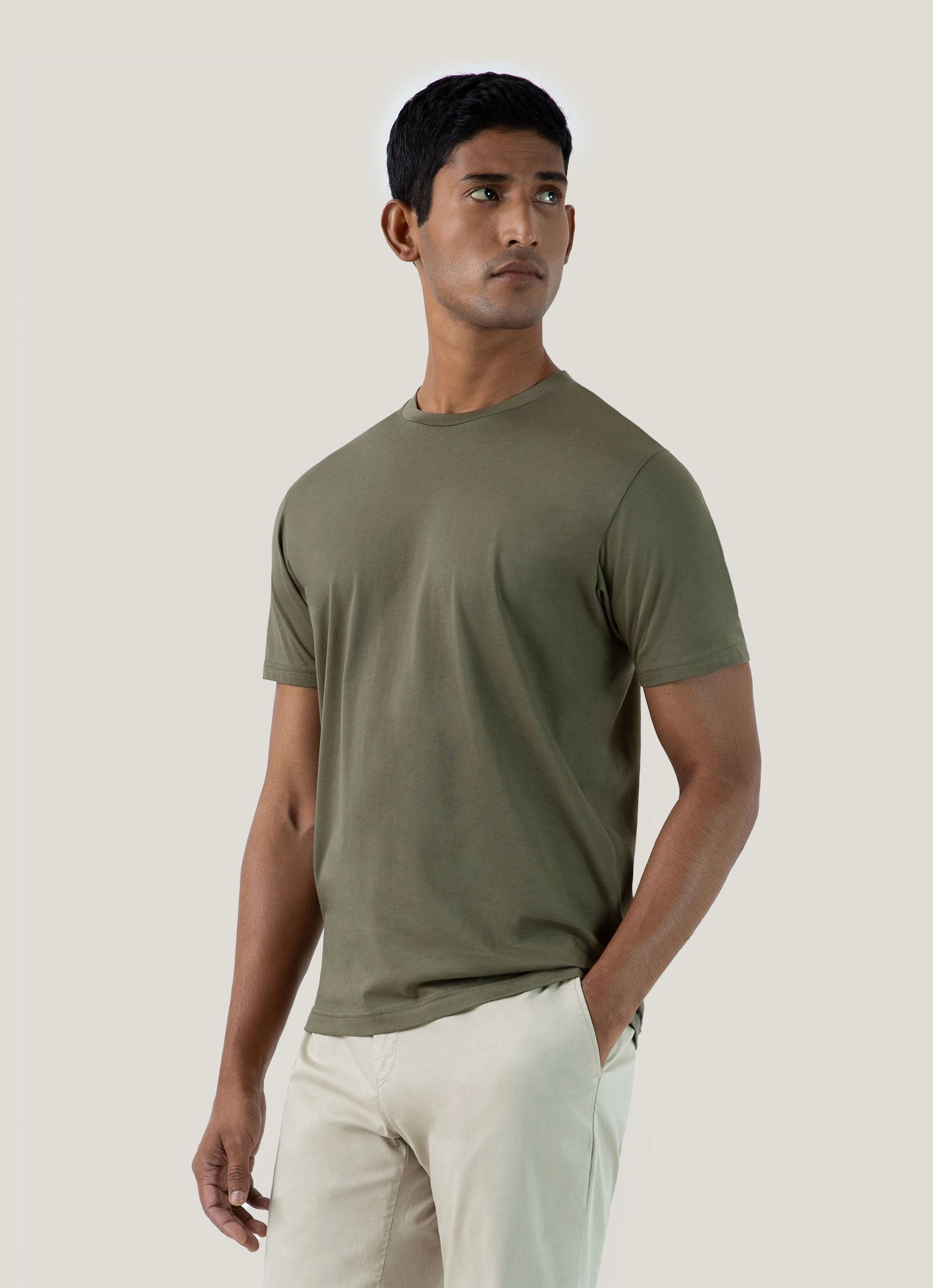 Men's Riviera Midweight T?shirt in Khaki Casual Look Modern innovation