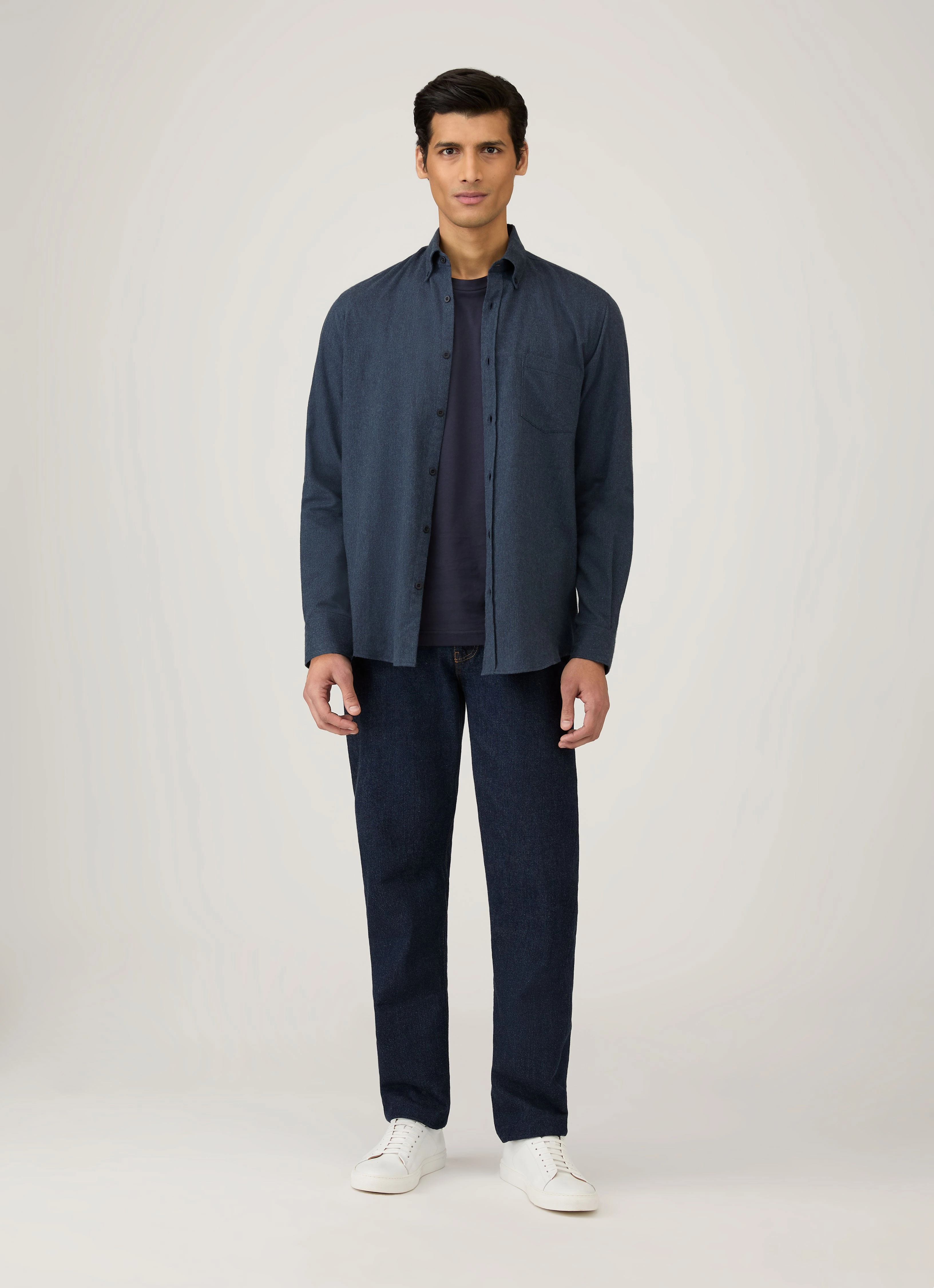 Cozy Apparel Men's Riviera T-shirt in Navy