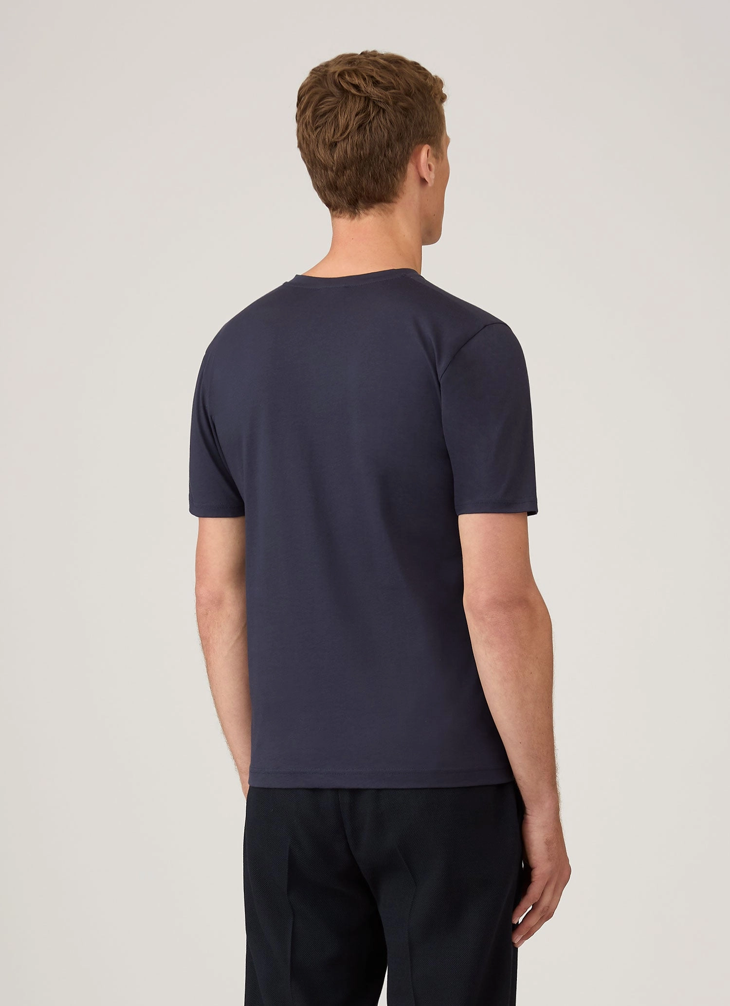 Men's Riviera V-neck T-shirt in Navy Taped Neckline