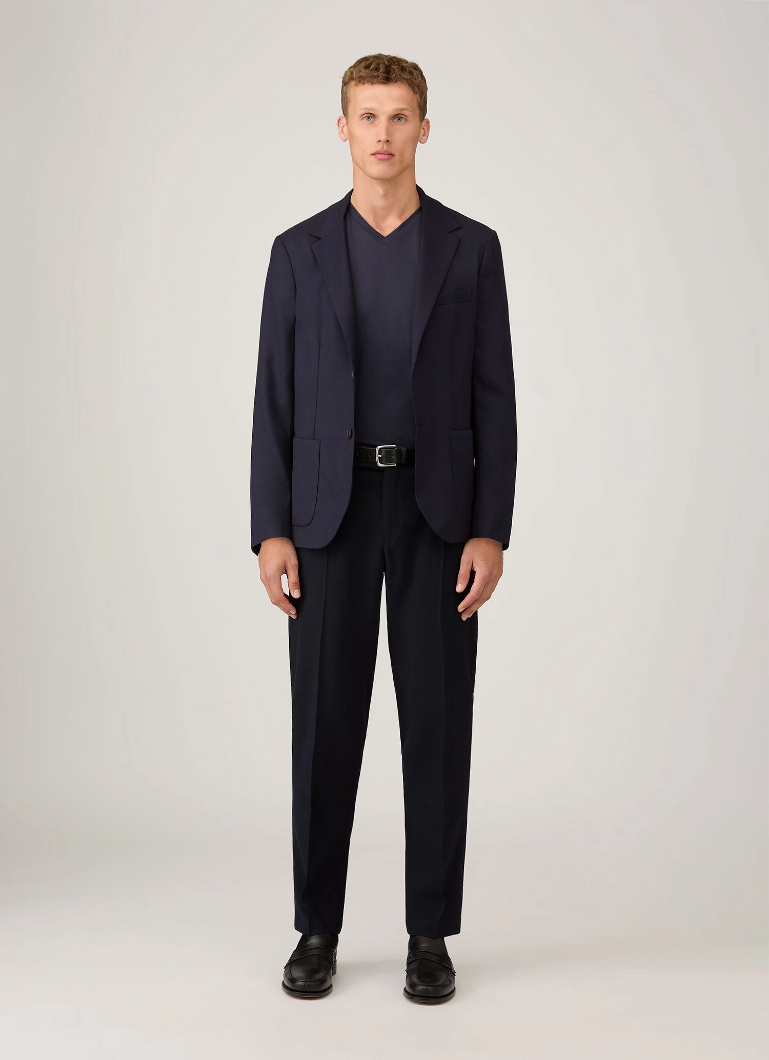 Men's Riviera V-neck T-shirt in Navy Summer Fashion