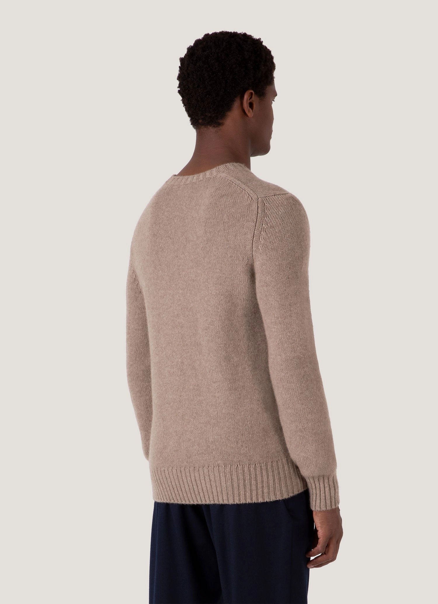 Fall Wardrobe Clean Style Men's Roxburgh Cashmere Jumper in Natural Brown