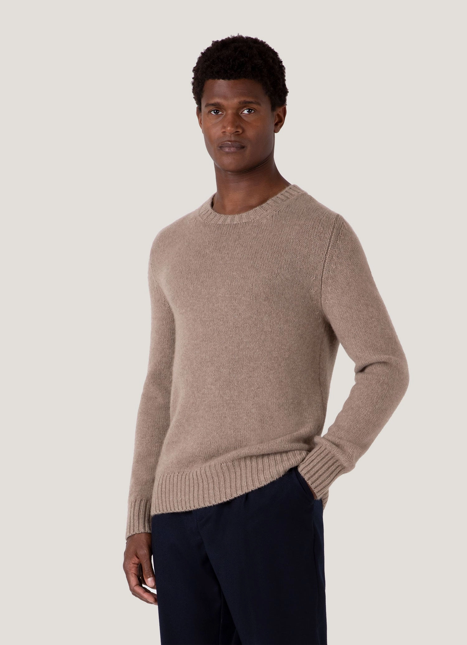 Lightwear Look Indoor Comfort Men's Roxburgh Cashmere Jumper in Natural Brown