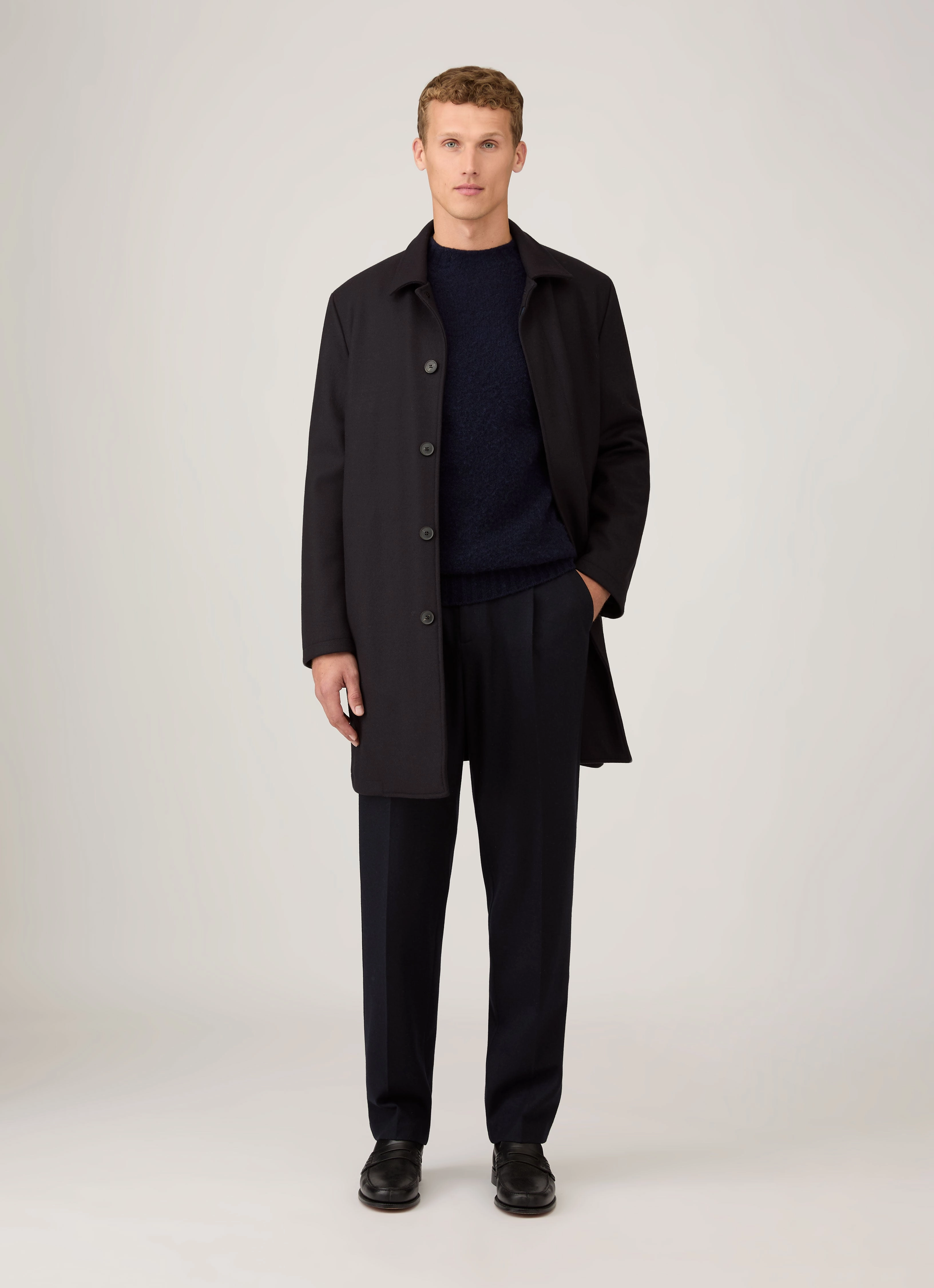 Loop Back Finish Men's Shetland Crew Neck Jumper in Navy