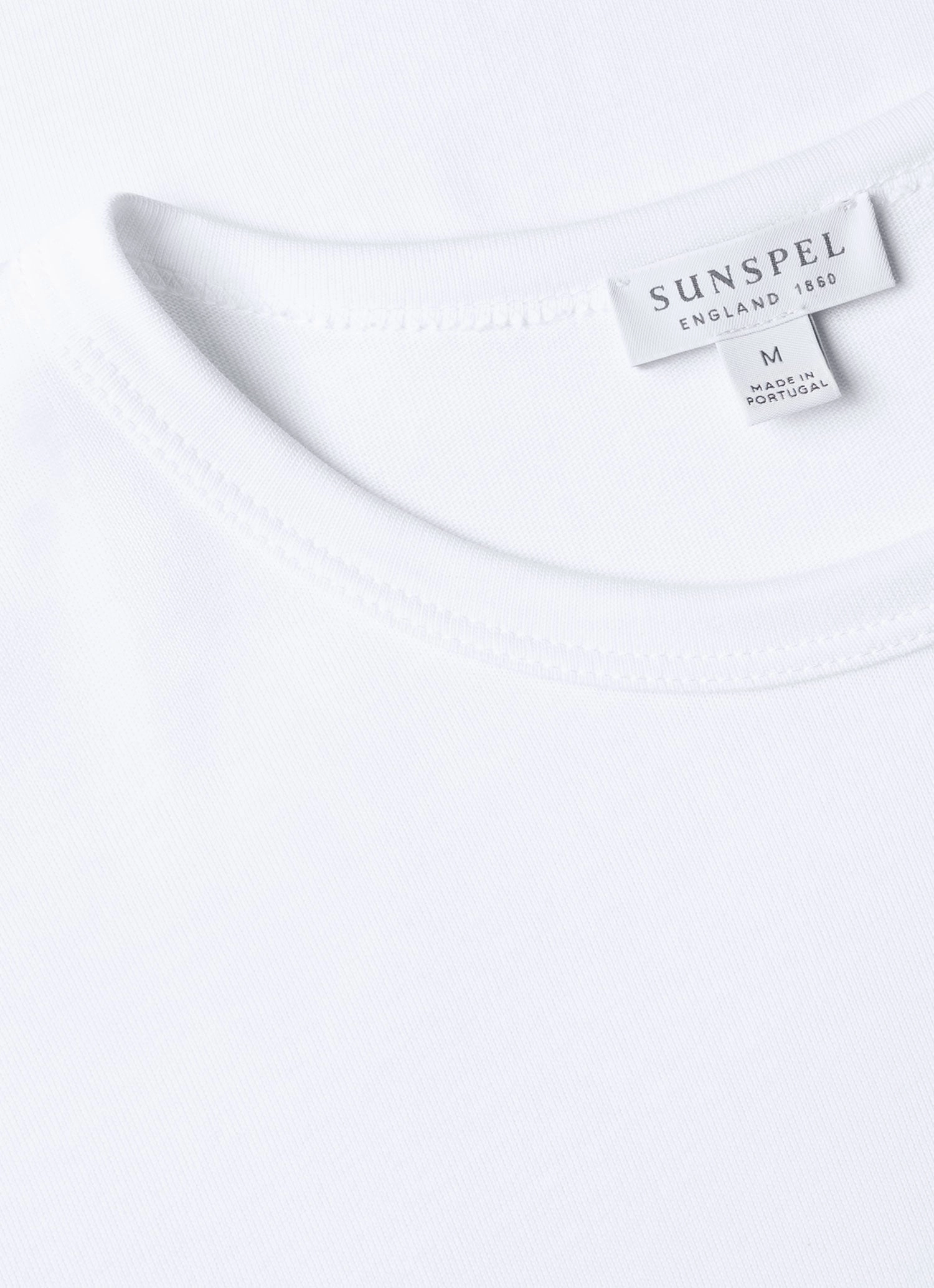 Fuzz Free Surface Classic Trend Look Men's Single Jersey T-shirt in White