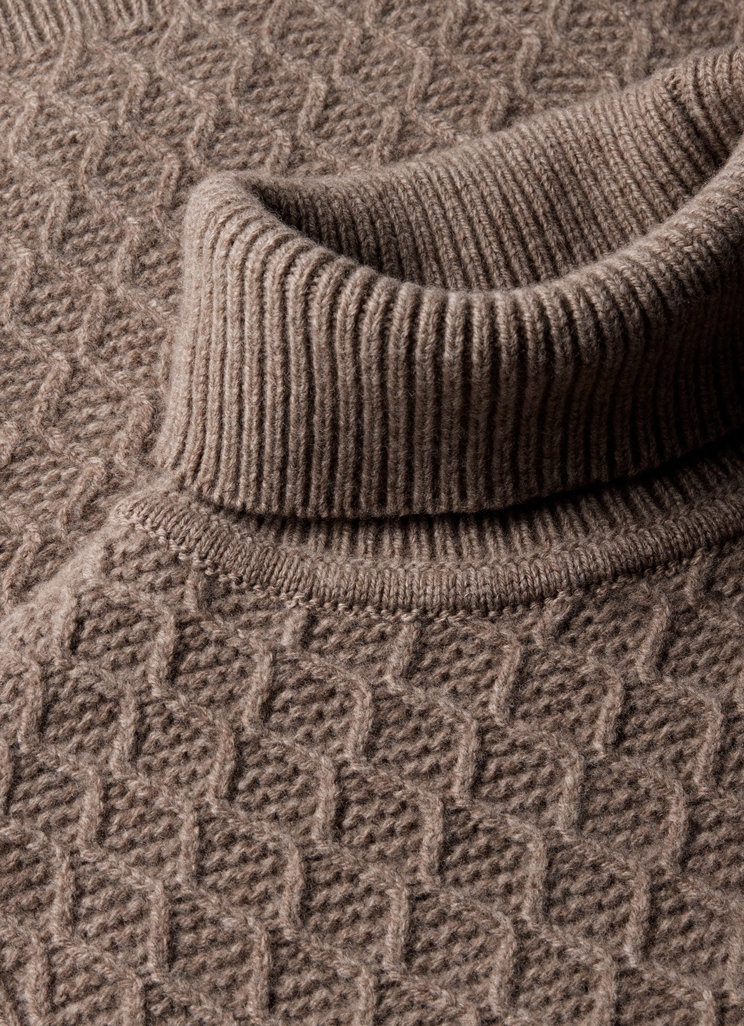 Lightweight Weave Circular Knit Men's WM Brown Aran Roll Neck in Natural Brown