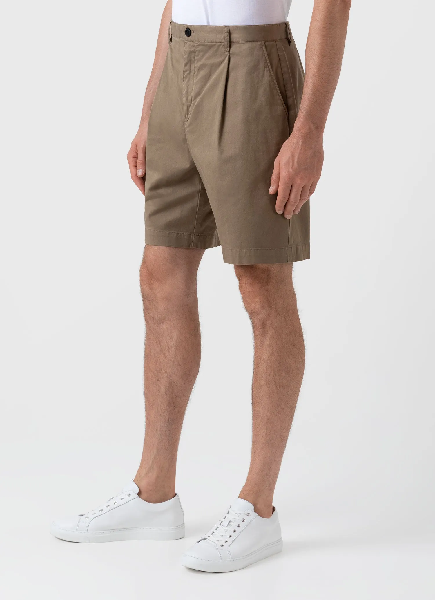 Men's Pleated Twill Short in Dark Stone UPF Sun Protection GussetDesign