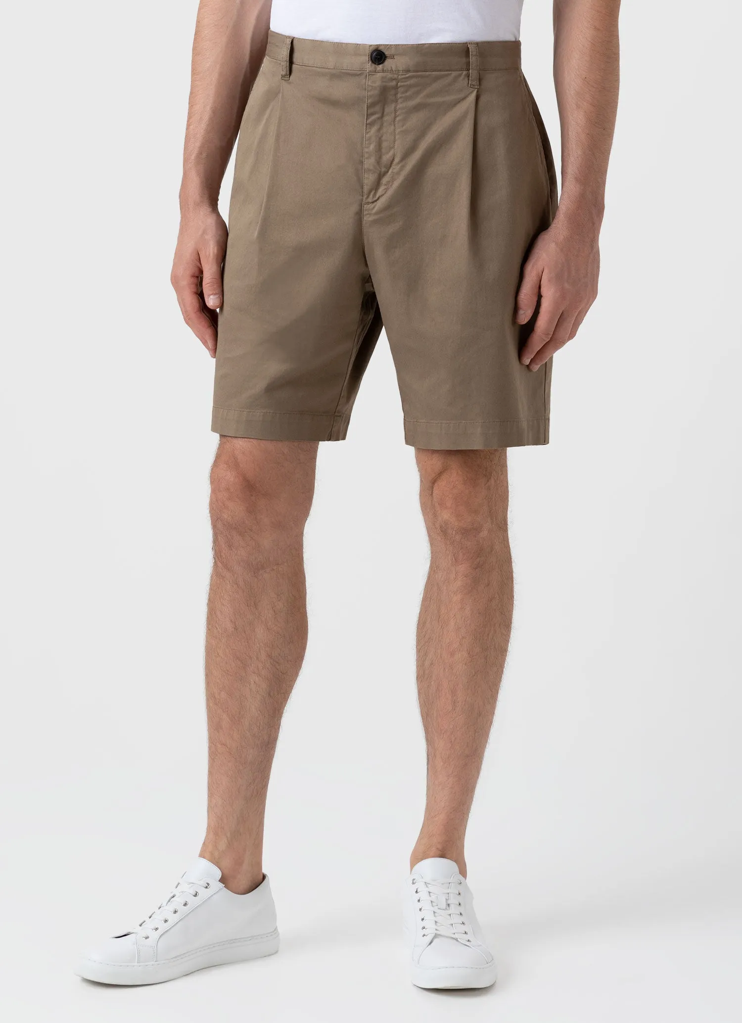 Men's Pleated Twill Short in Dark Stone Fashionable Look