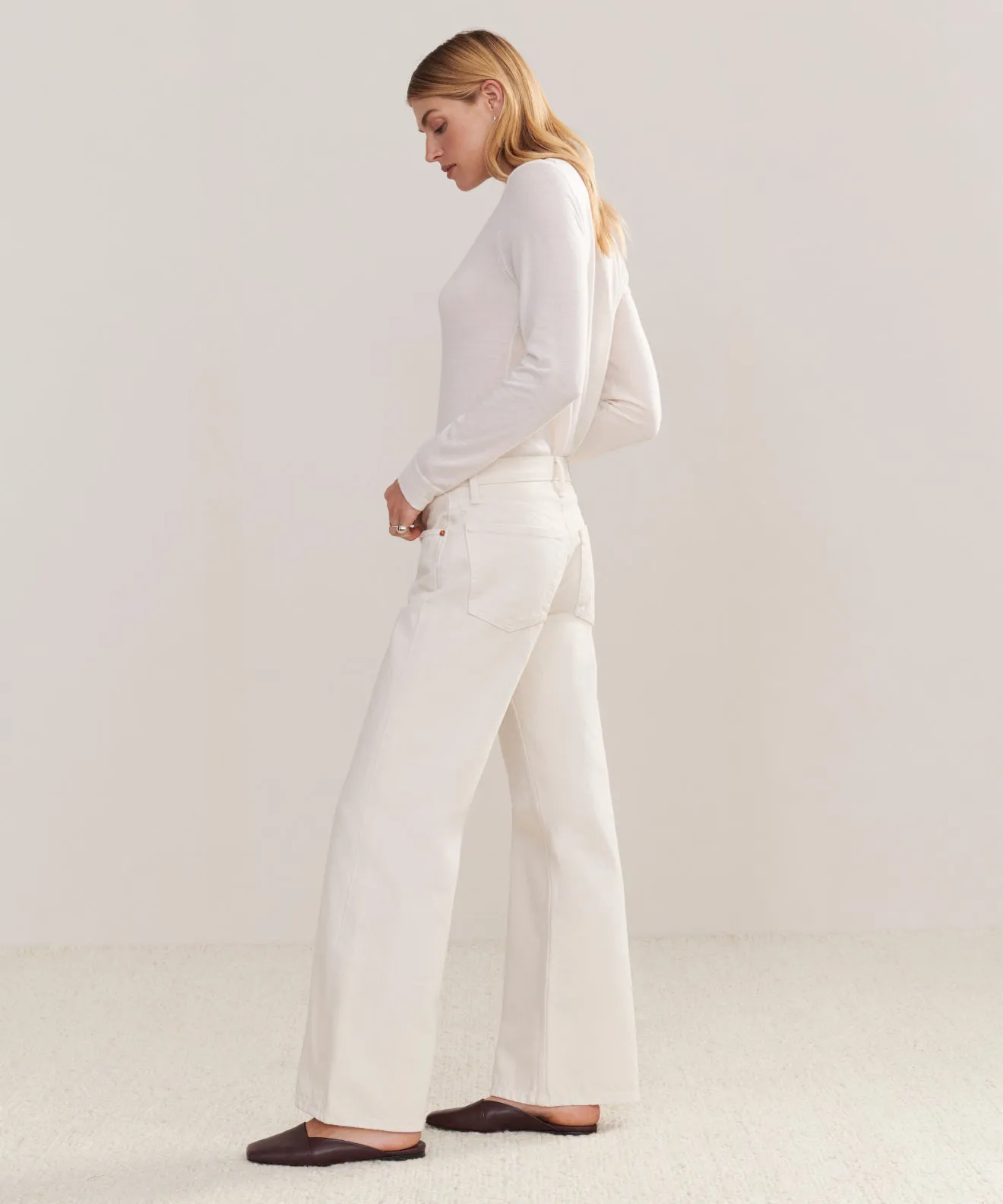 Mid Rise Wide Leg Light support