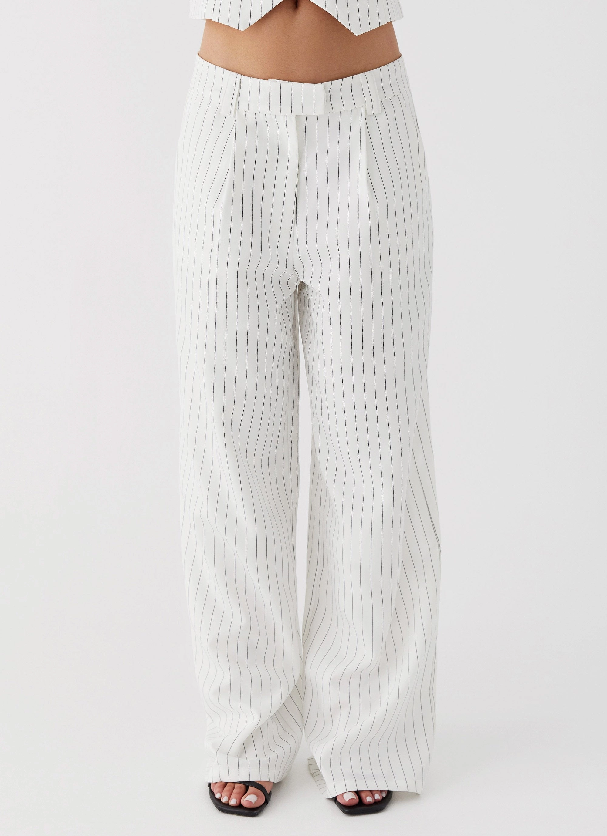 Minimal Cut Midnight City Suit Pants - White Pinstripe