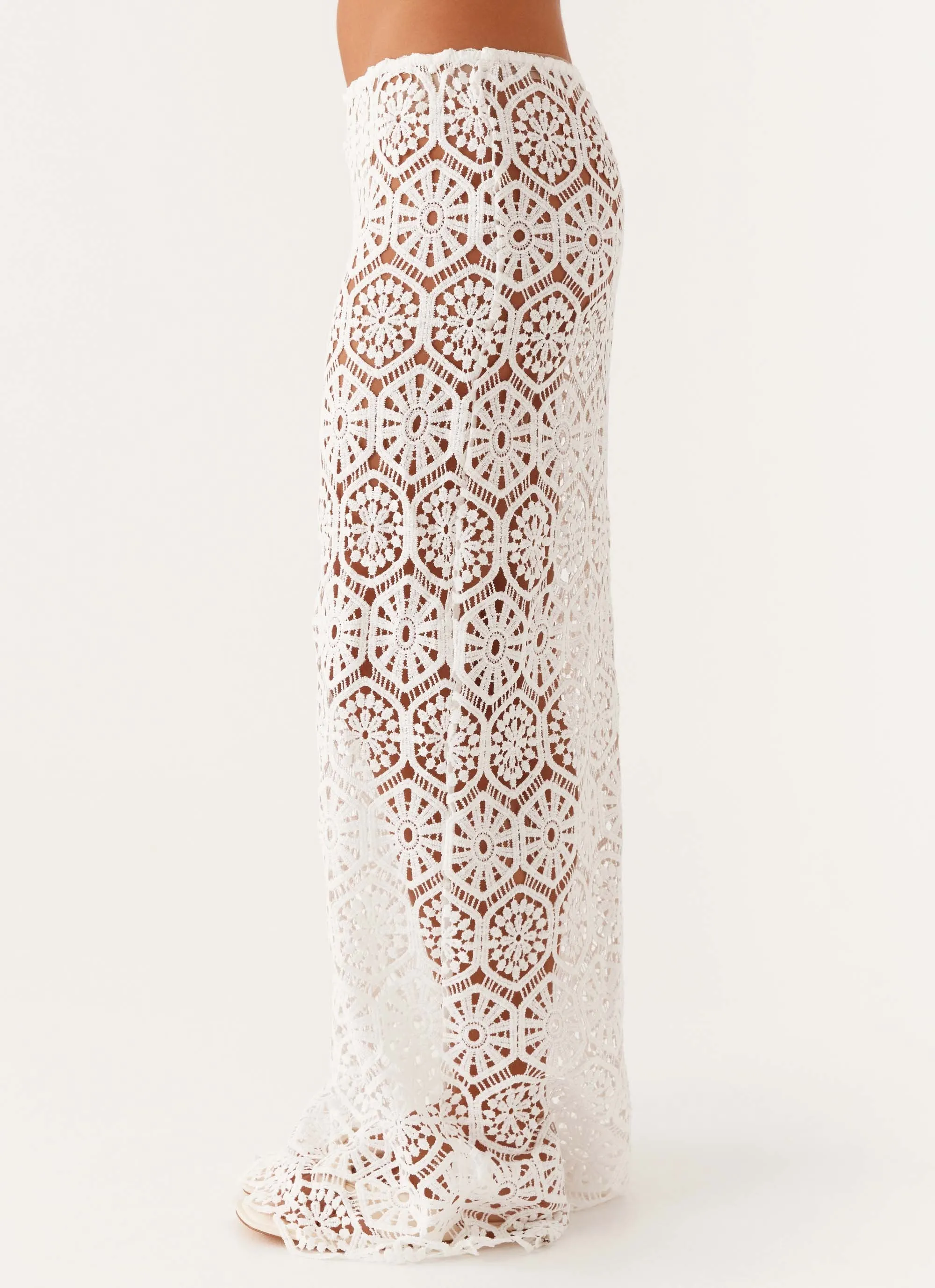 Non Slip Waistband WrinkleFreeFinish Mika Low Rise Crochet Maxi Skirt - White