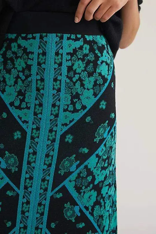 Comfy Look Floral Knit Midi Skirt