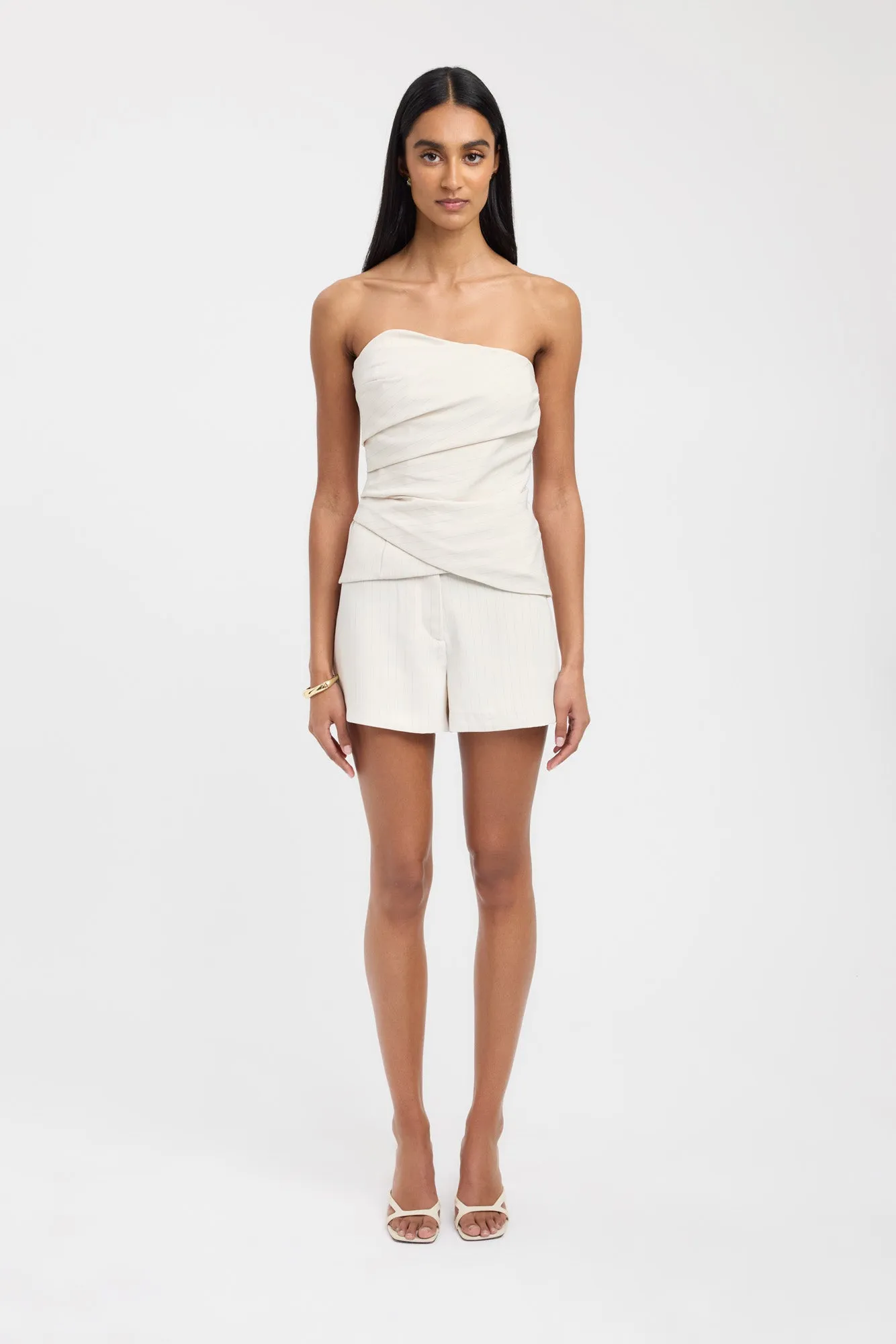 Oslo Low Rise Short Chic Comfort Cool Comfort