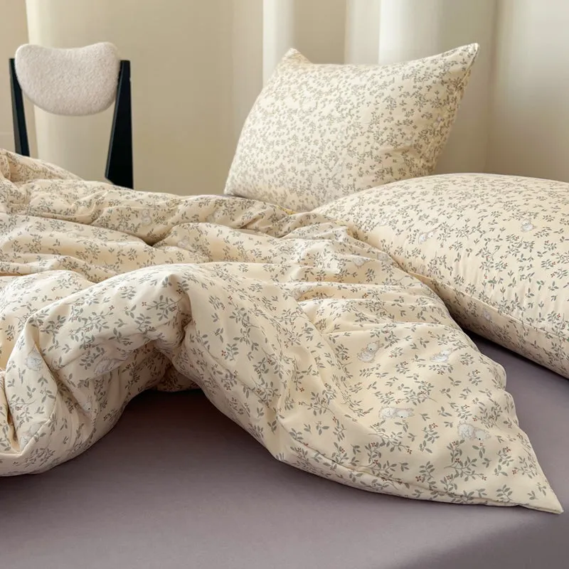Modern Vintage Floral Double Gauze Cotton Duvet Cover Set, Purple Flat/Fitted Sheet