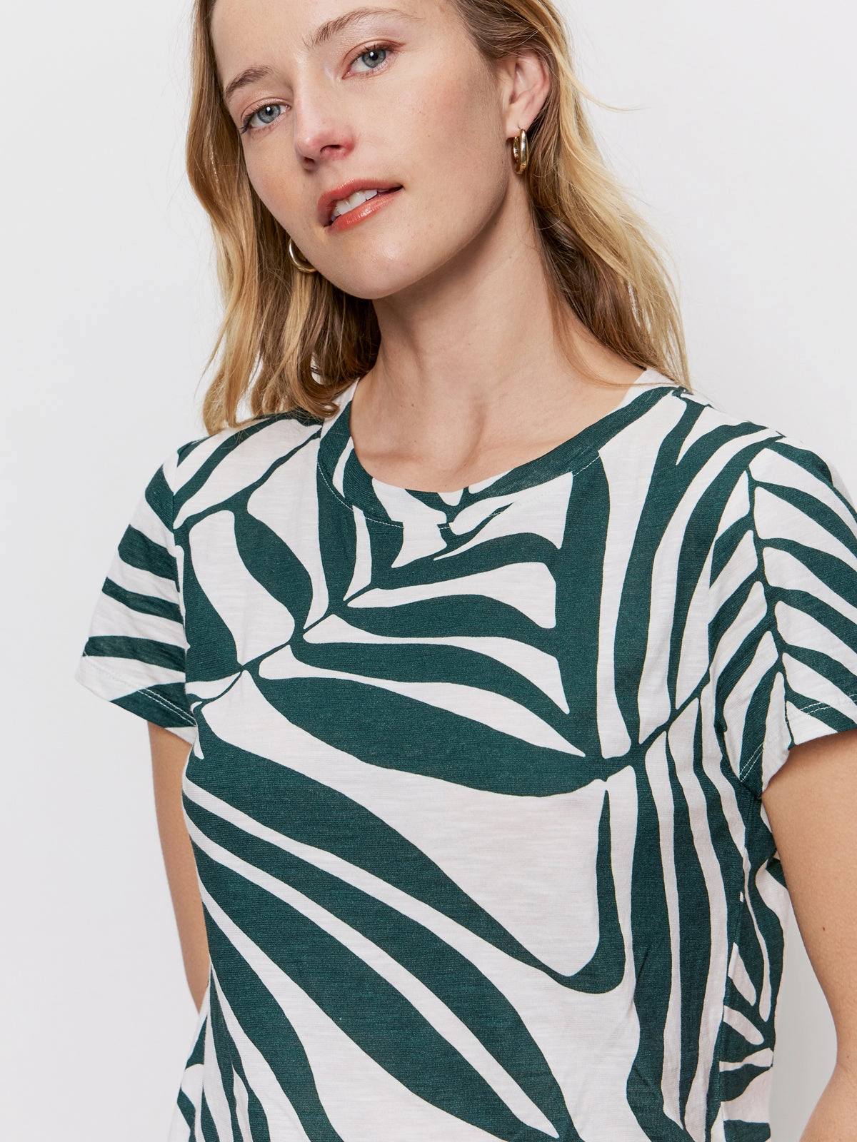 V-Neck The Perfect Tee Green Oasis